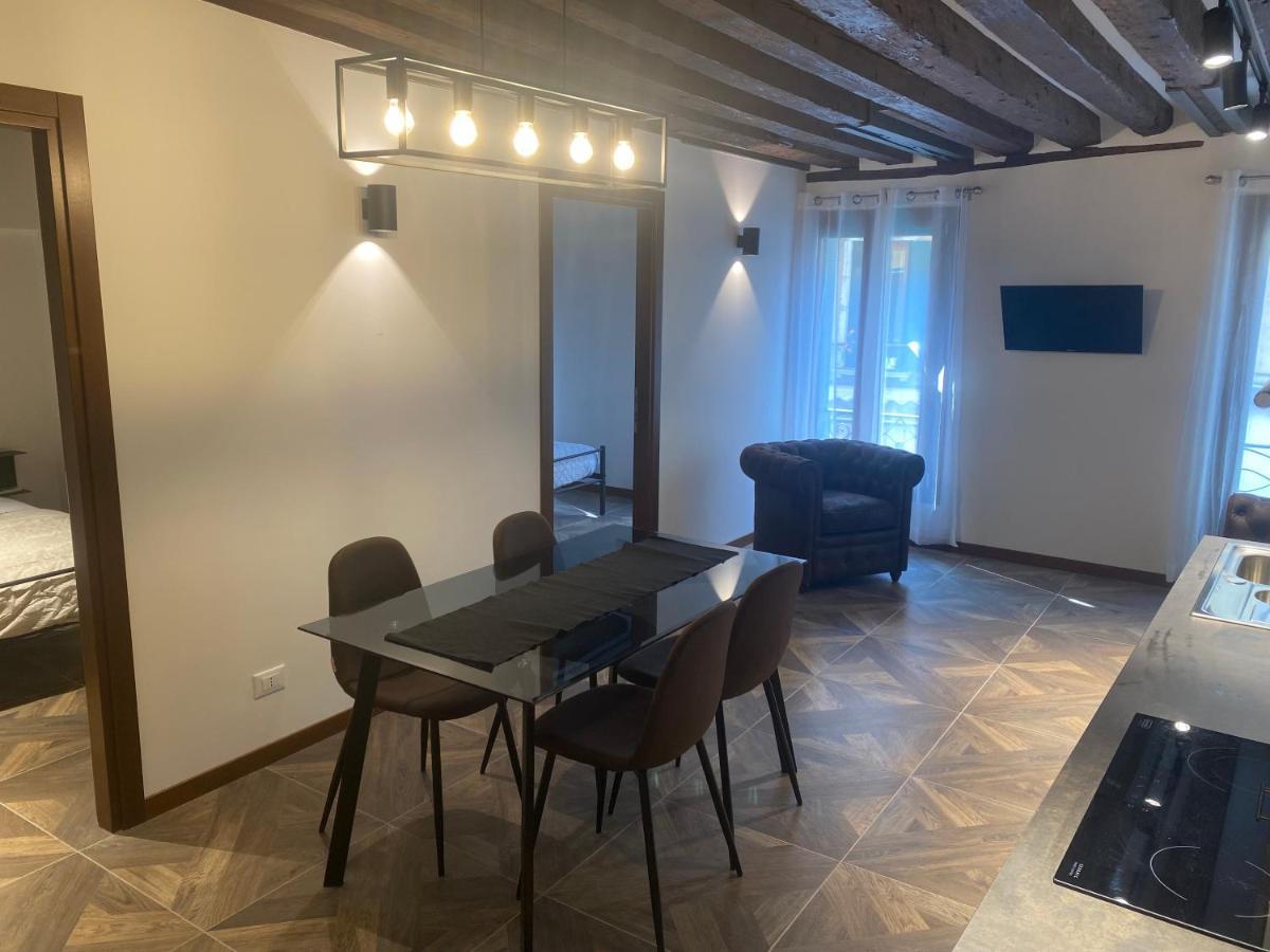 Antique Historical Apartamento Veneza