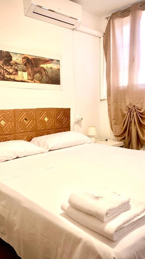 Bed & Breakfast /room With Private Bathroom *