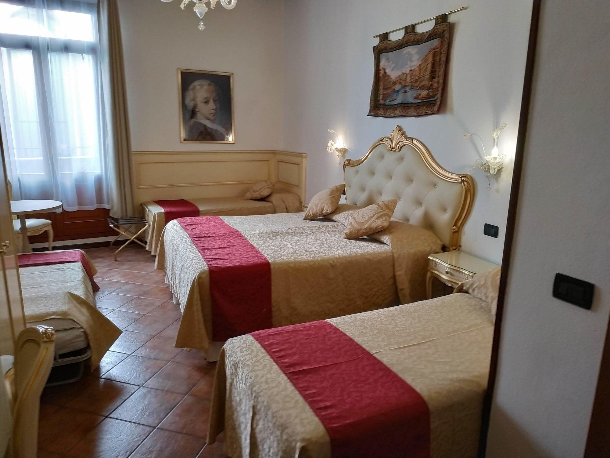 Alloggi Ss Giovanni E Paolo Guest house