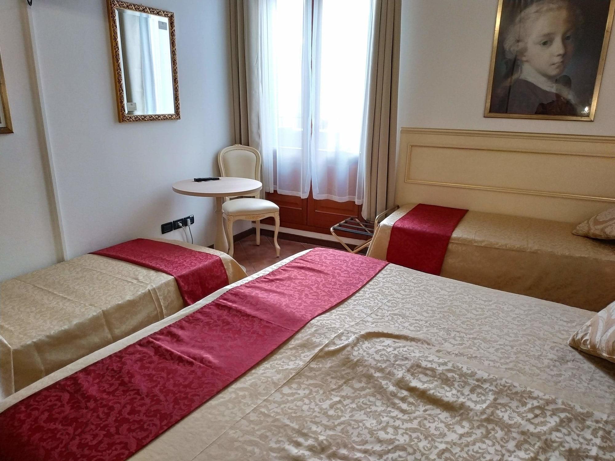 Alloggi Ss Giovanni E Paolo Guest house