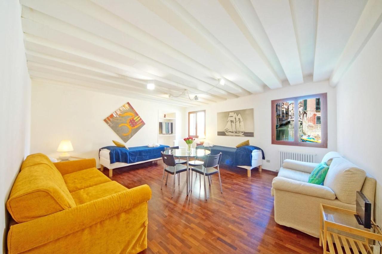 Ca' Canal View San Marco 492 Wi-fi Fibre Apartment *