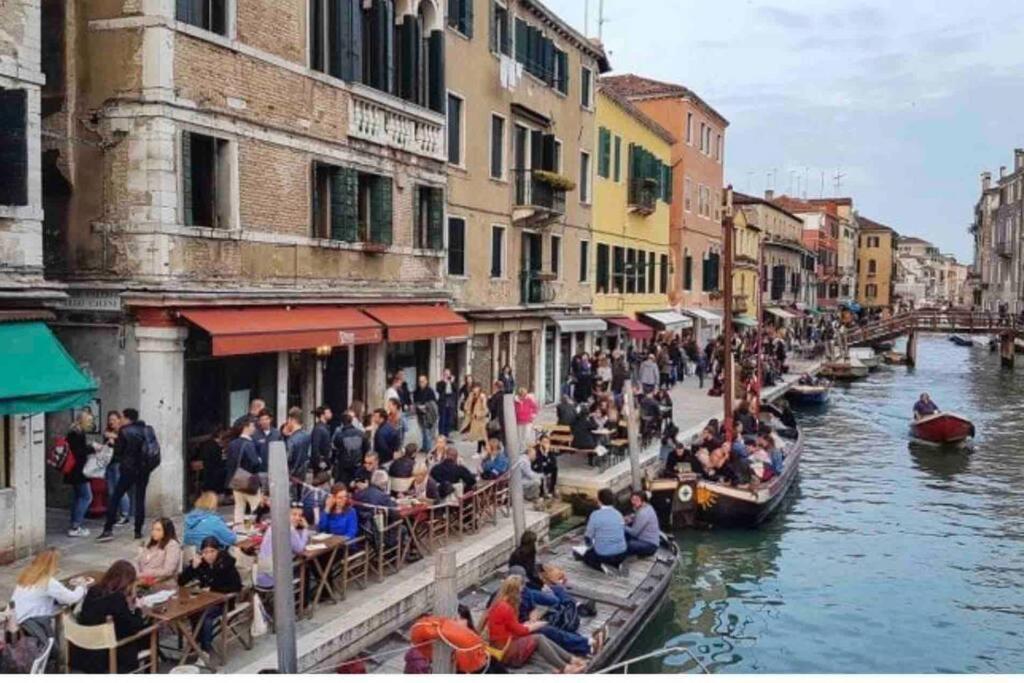 The Real Venetian *