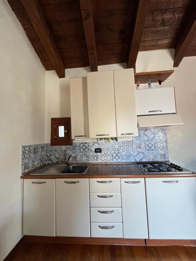 Romantic Rialto Apartment Venice