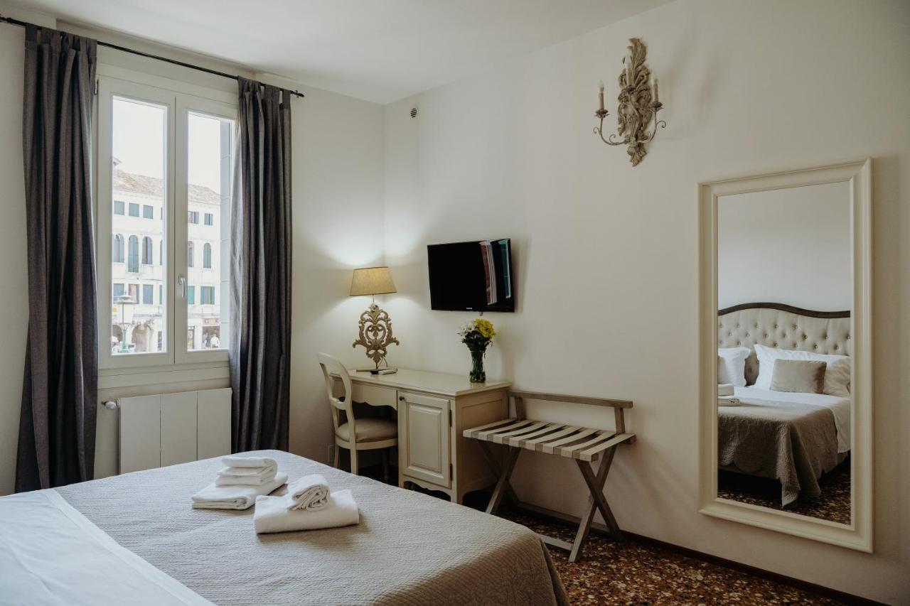 Palazzetto Barnaba *