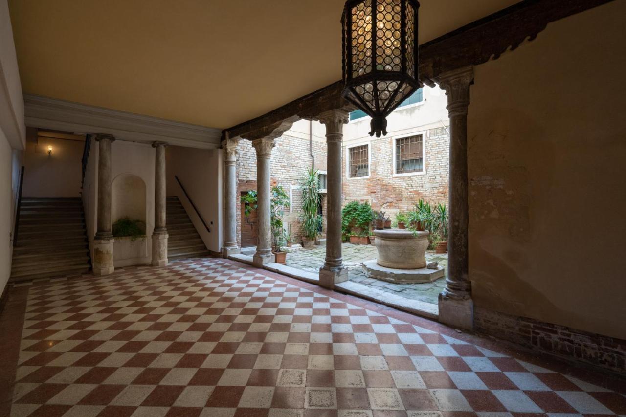 Ca' Longo Palace Damasco Apartamento