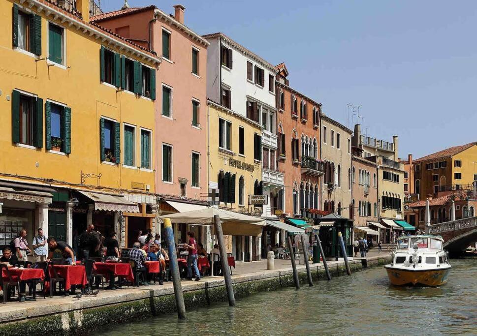 Apartment The Real Venetian *