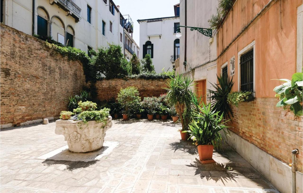 Cadelloca E Della Graticola Apartment *