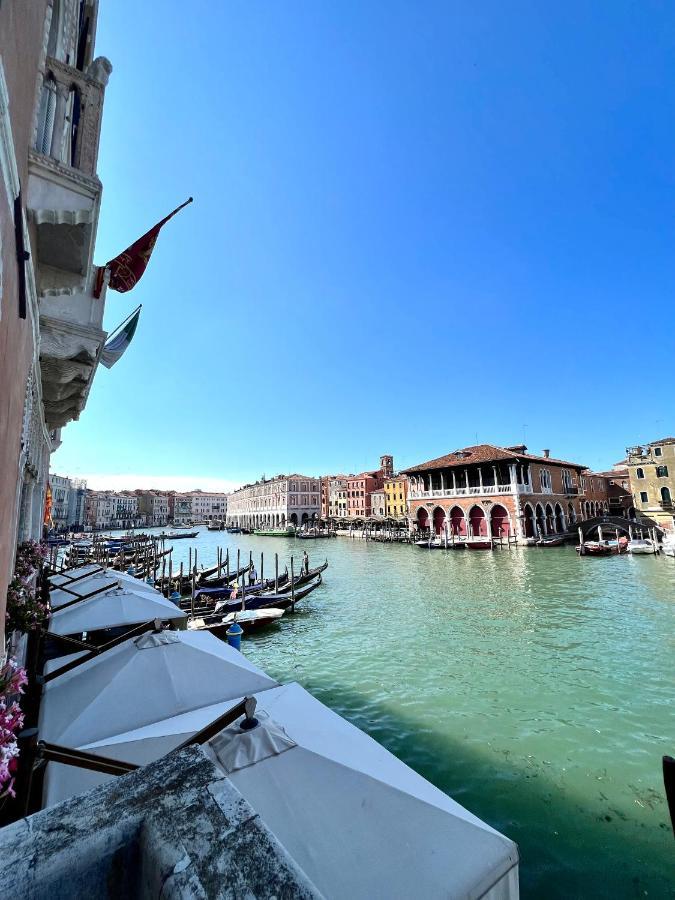 Hotel Pesaro Palace