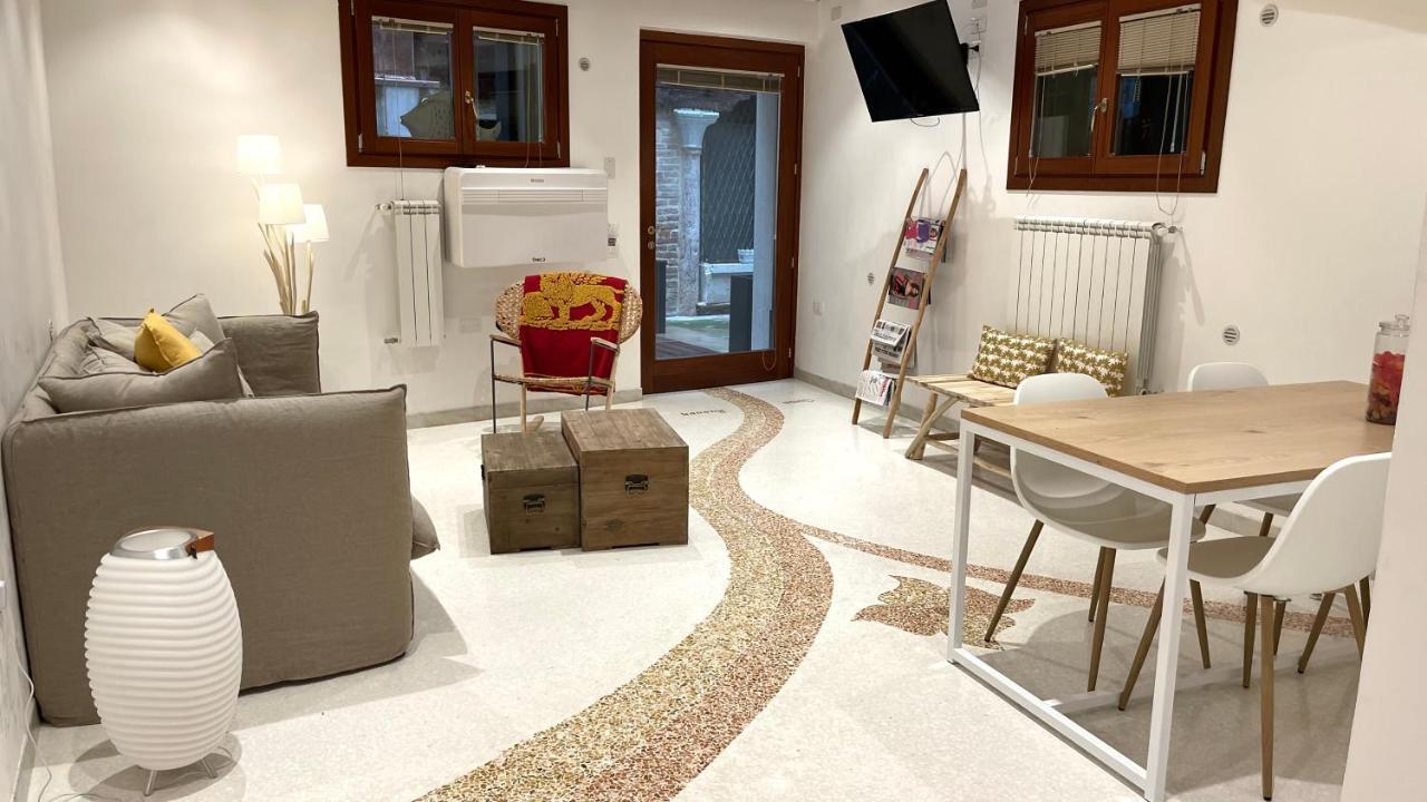 Apartment Ca' Dell'ombra Felice - Canal View Venice