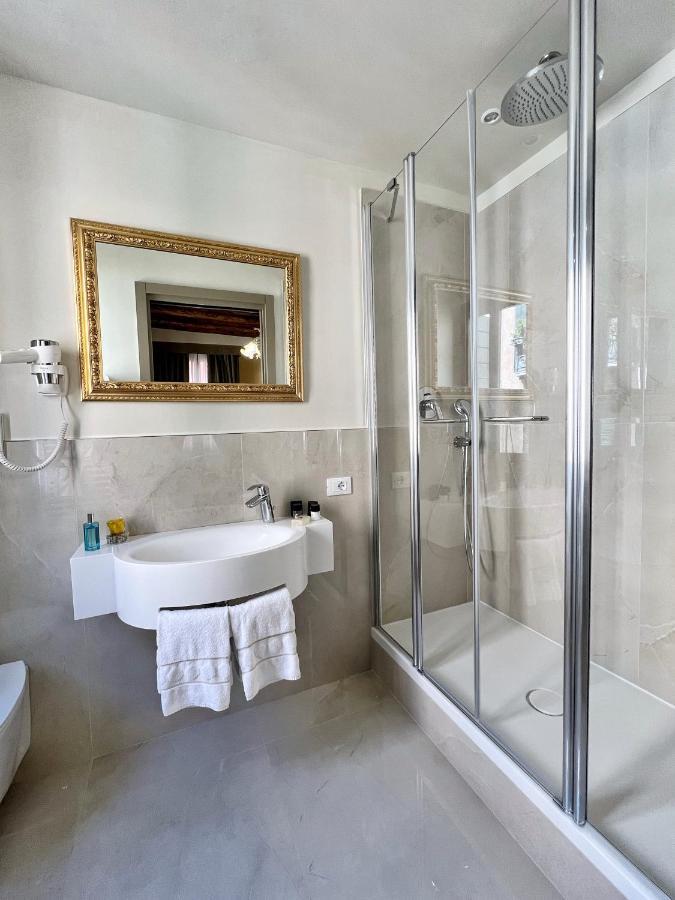 Ca Dell'arte Palace Bed & Breakfast 5*