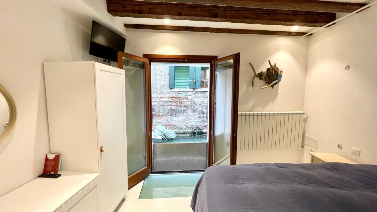 Apartment Ca' Dell'ombra Felice - Canal View Venice
