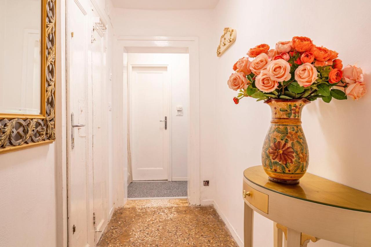 San Luca Flats 3*