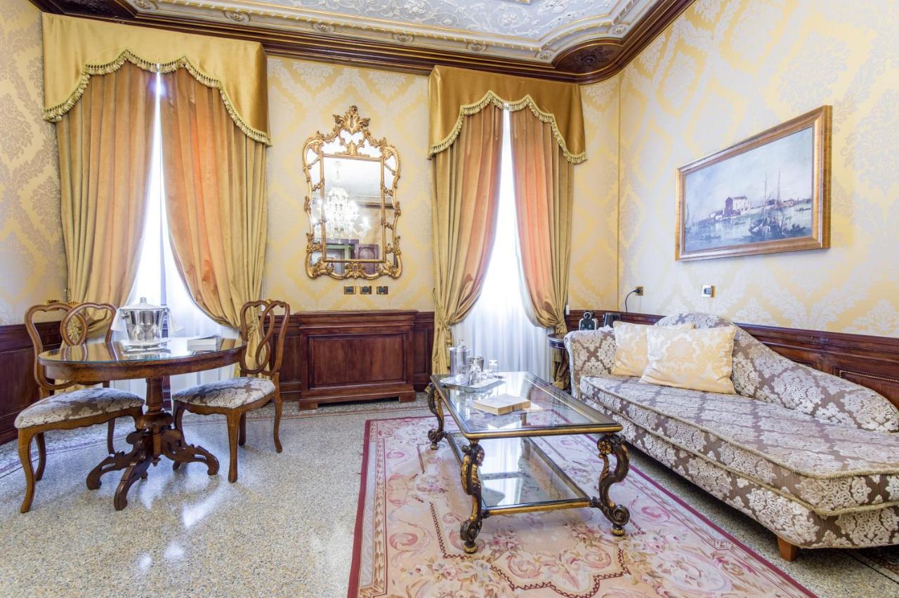 Ai Reali - Small Luxury Of The World 4*