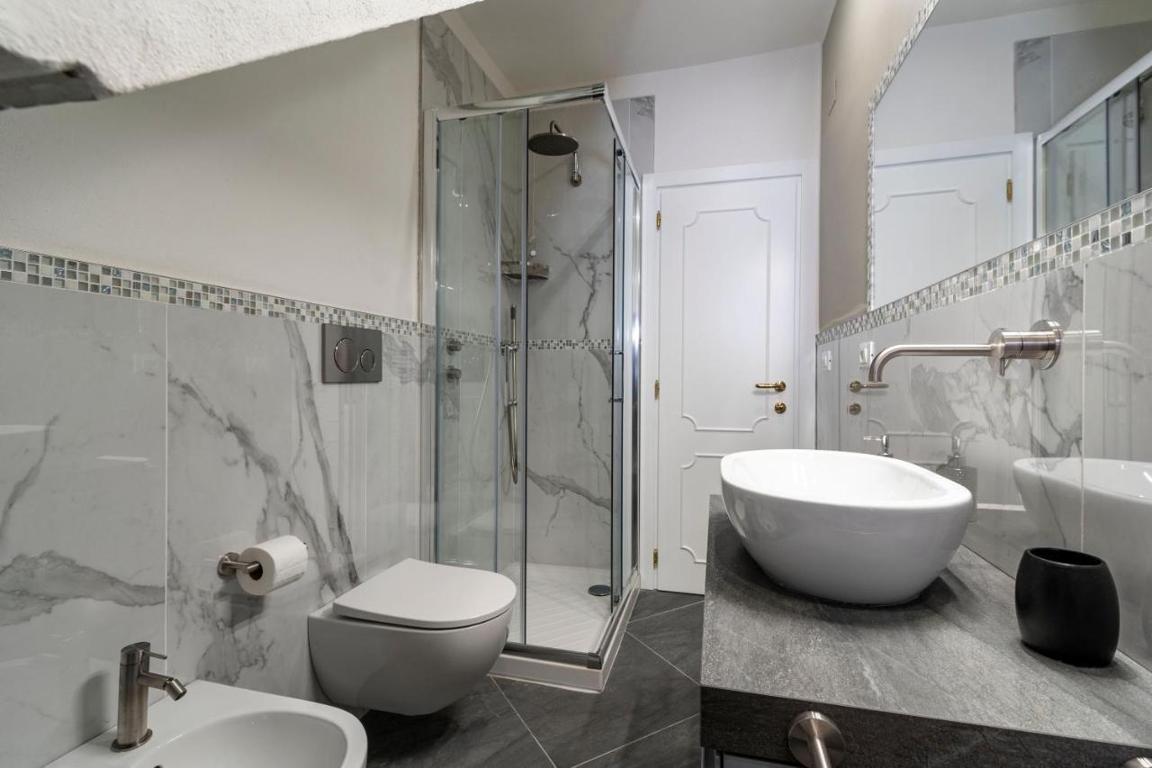 Querini Suite-balcony On Canal, Close To San Marco Venice