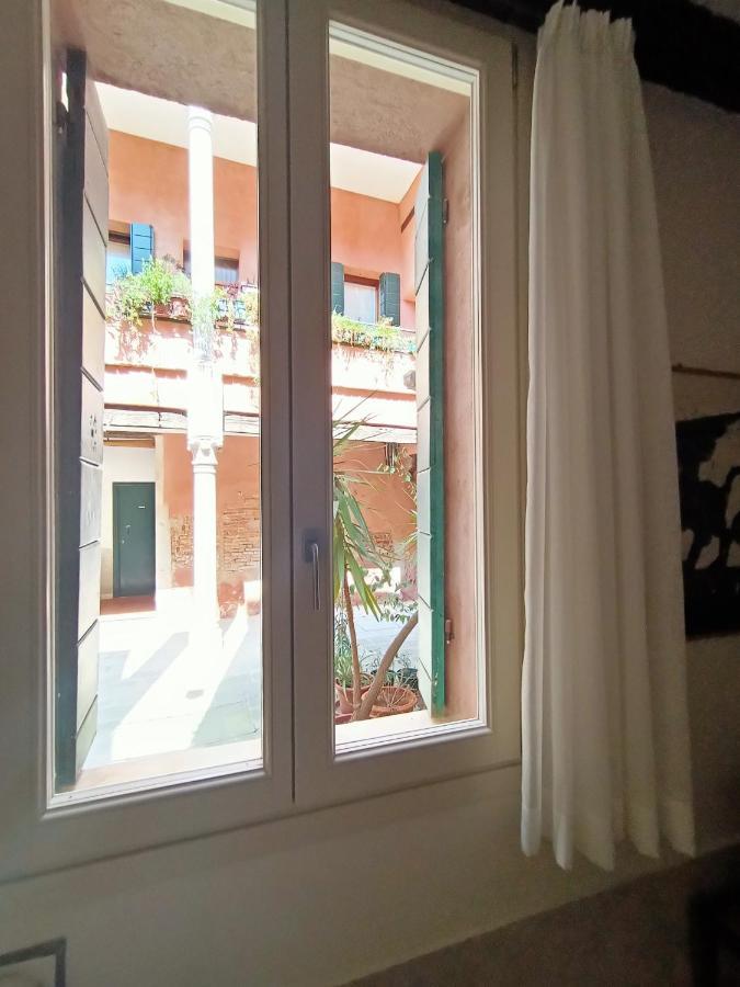 Casanova - Rialto Artistic Apartment