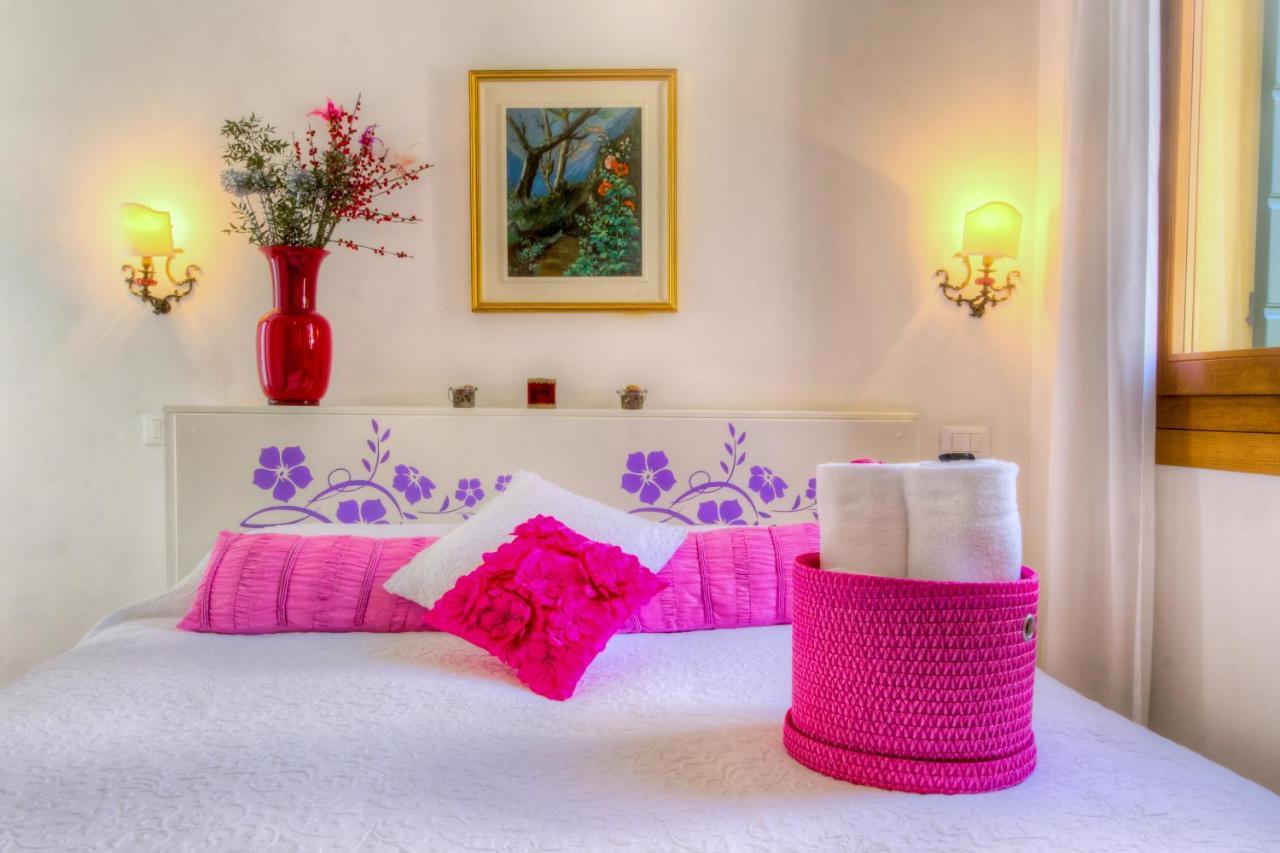 Residenza De L'osmarin Casa de hóspedes