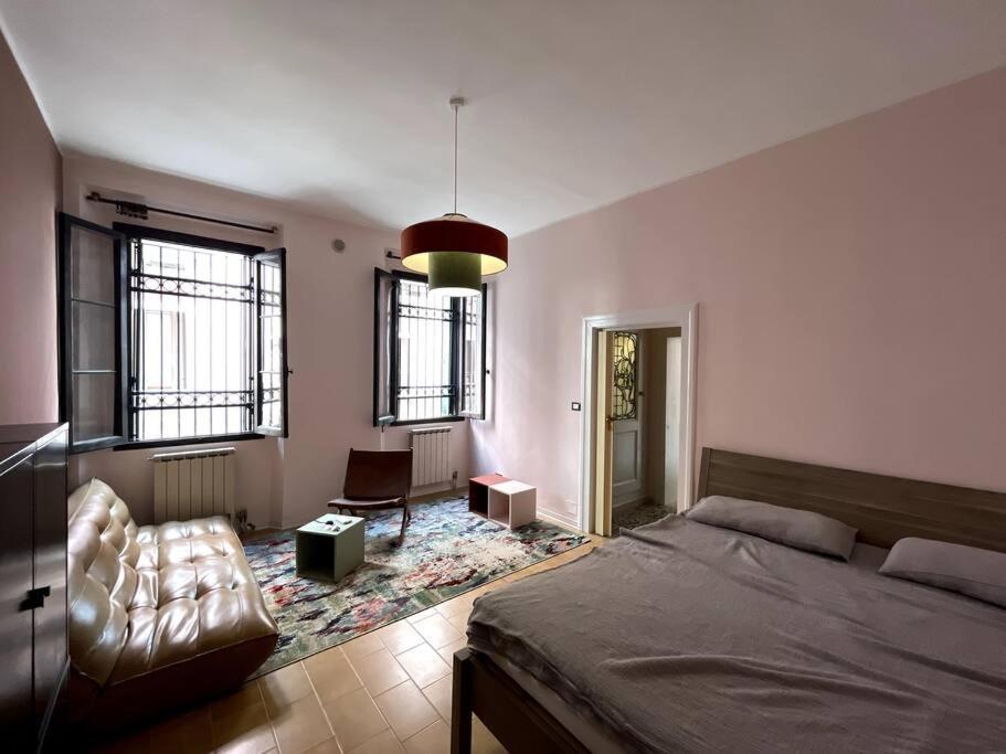 Venetian Pink In Dorsoduro Apartment Venice