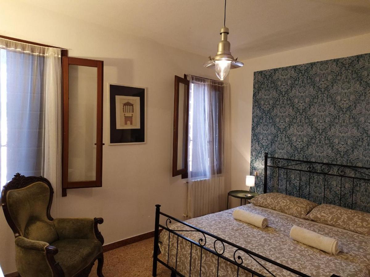 Guest house Two Steps From Rialto Venice