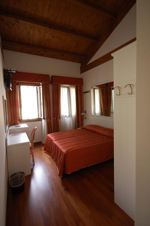 Casanova Fourrooms Guest house