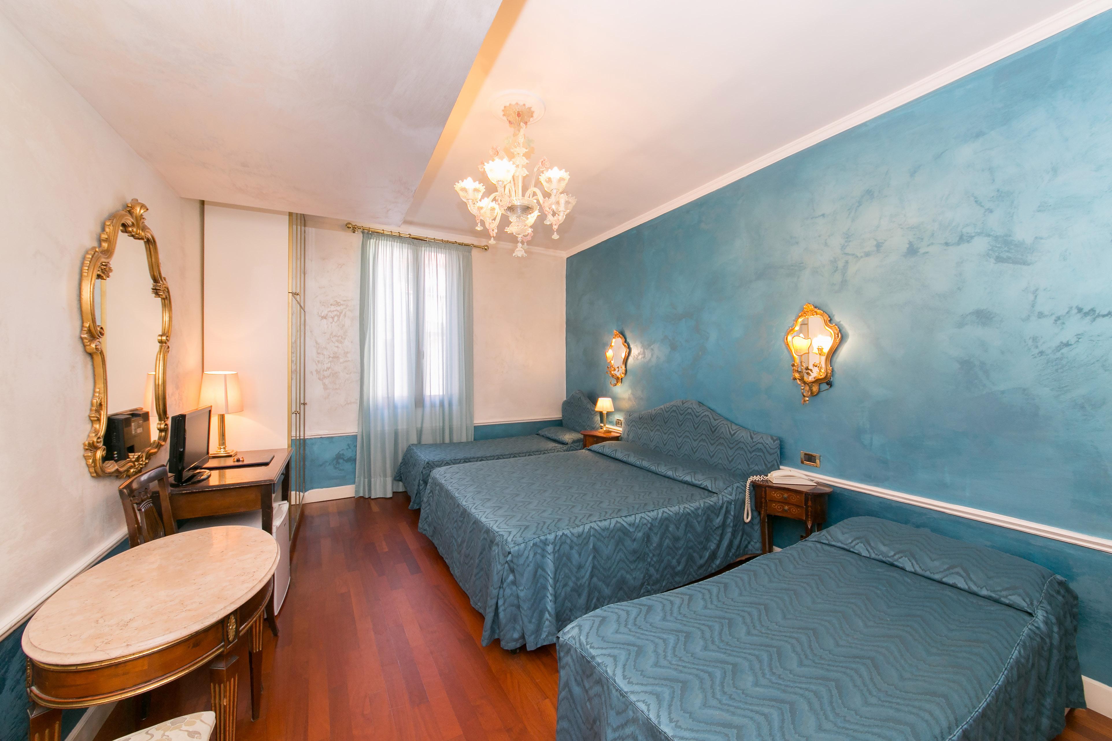 Pantalon Hotel Veneza