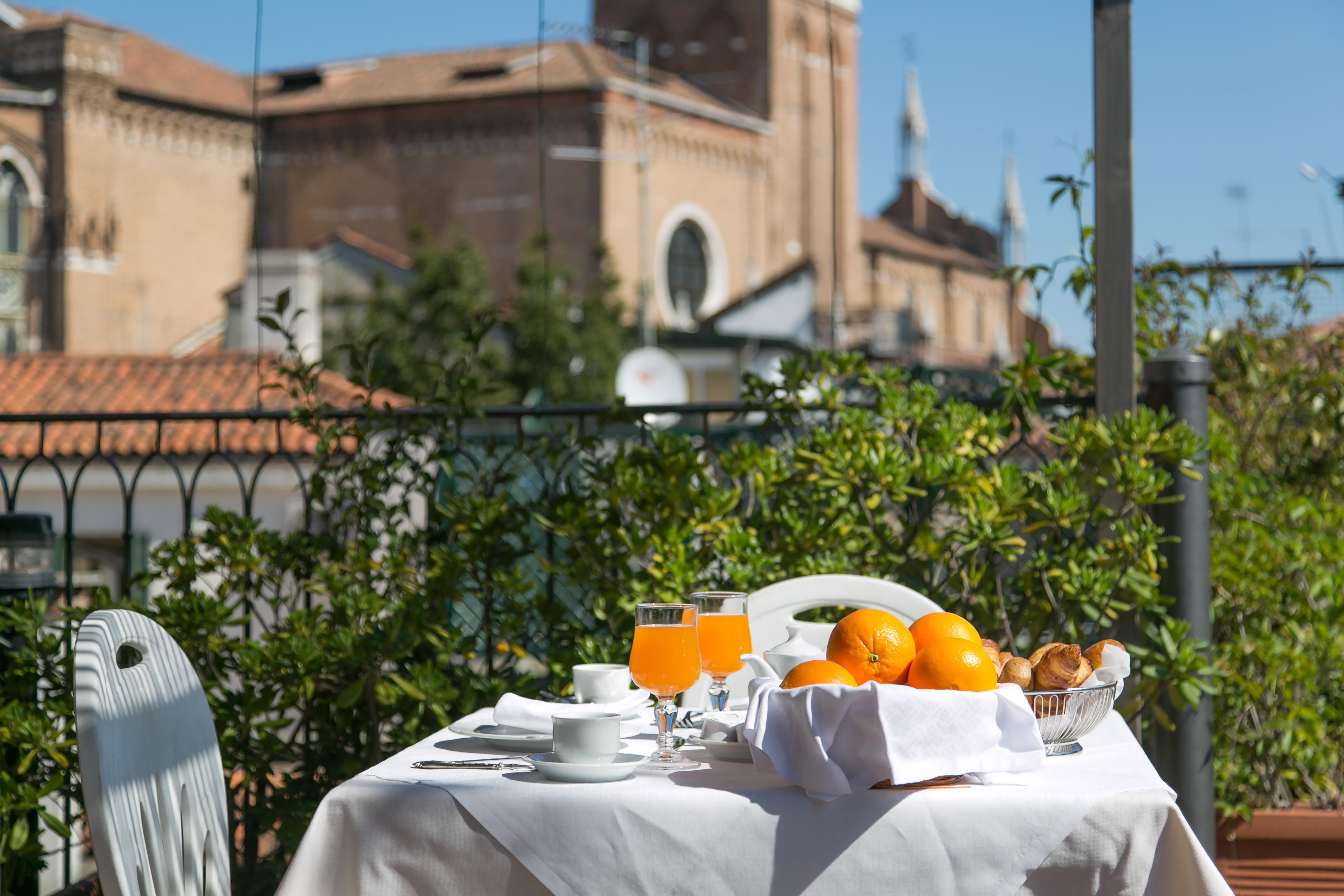 Pantalon Hotel Veneza