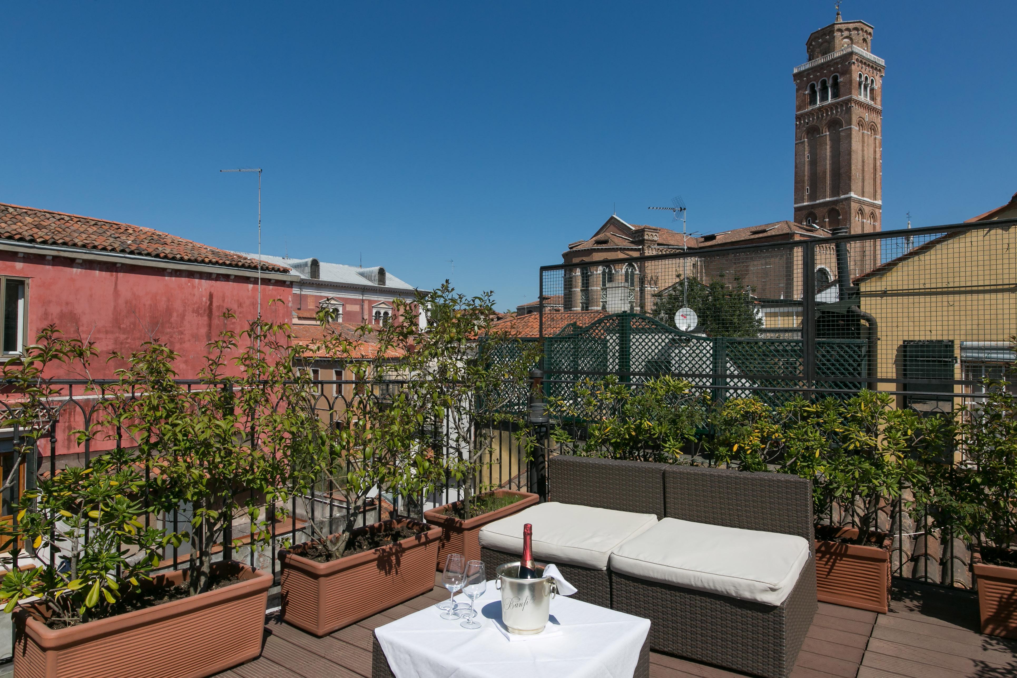 Pantalon Hotel Veneza