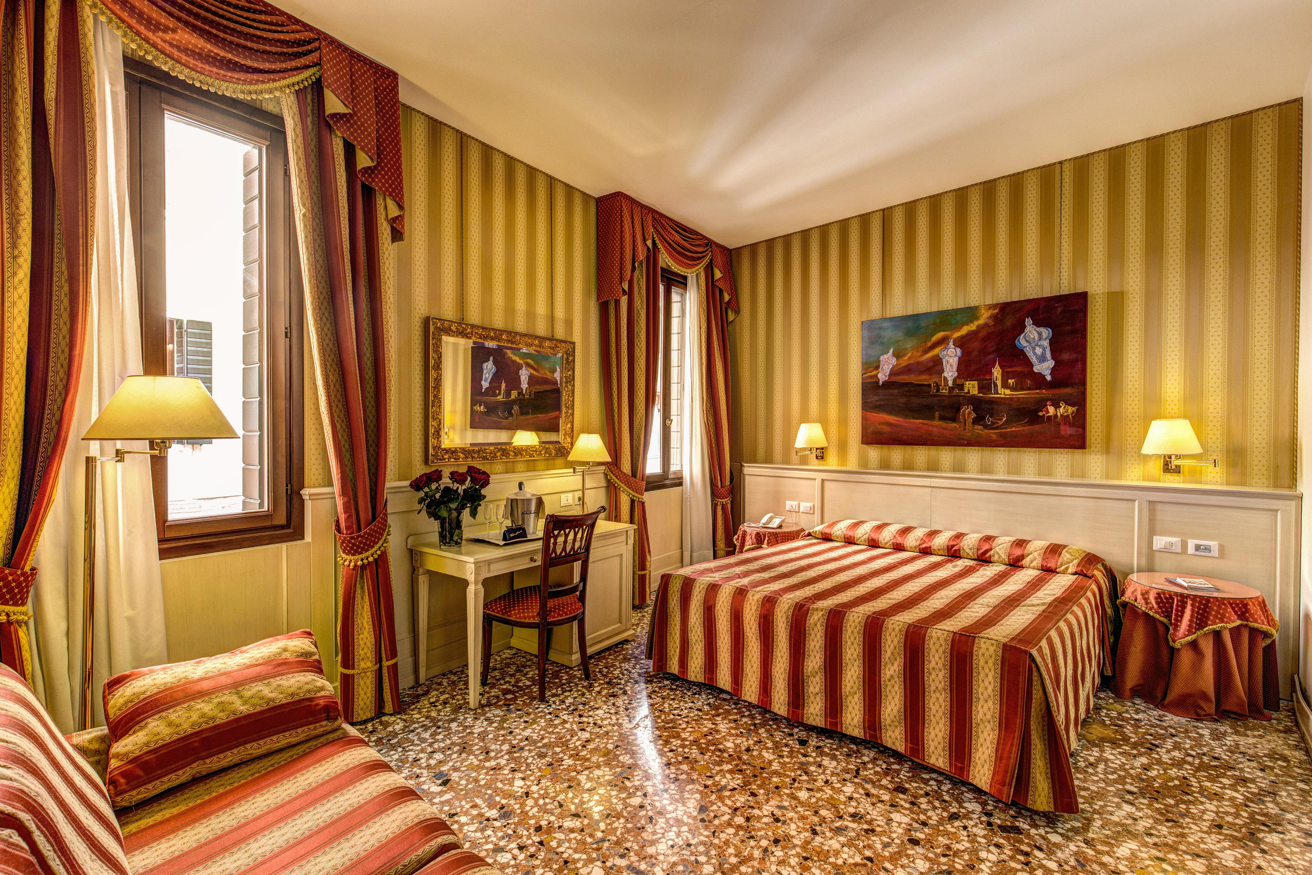 Bella Hotel 4*