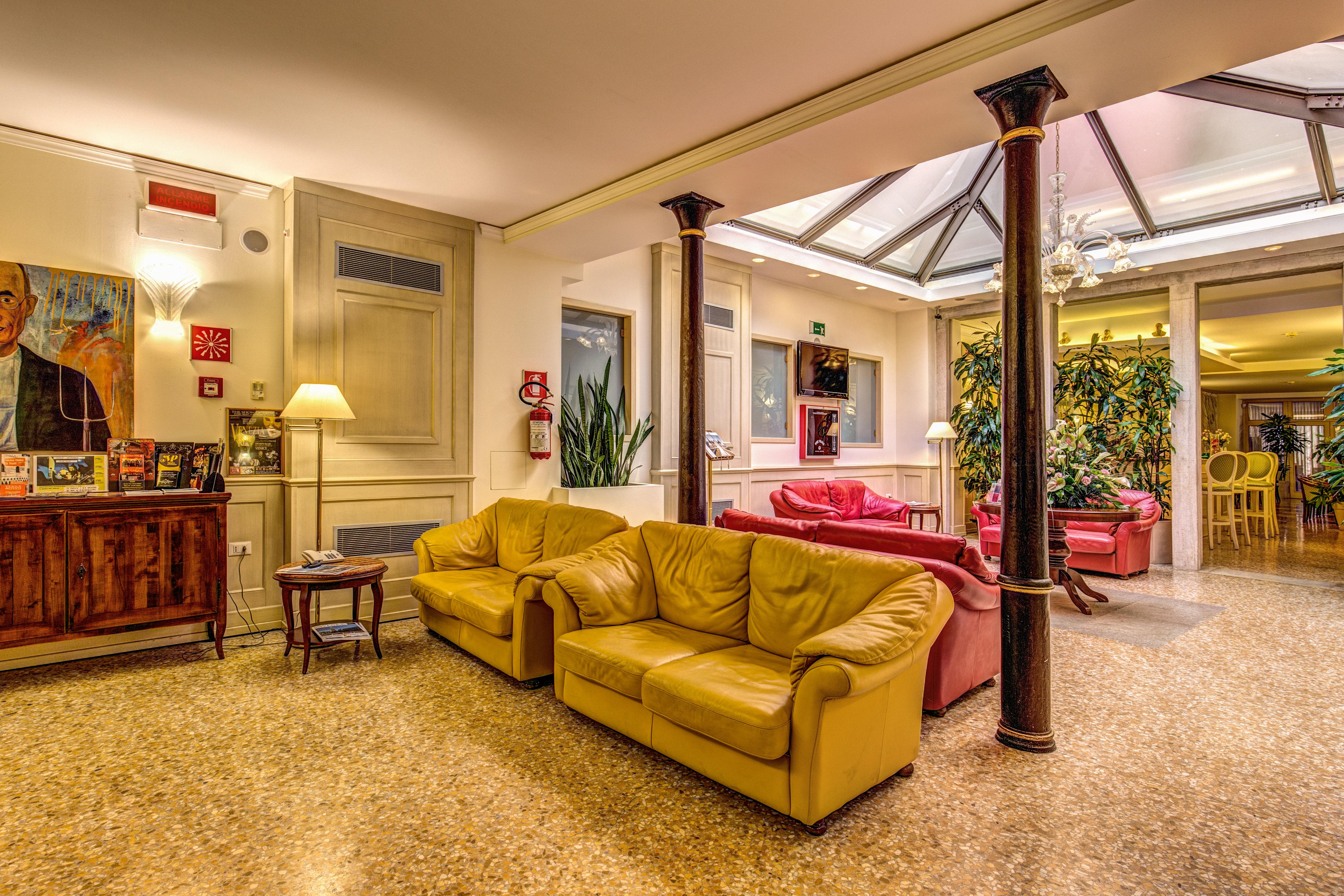 Hotel Bella 4*