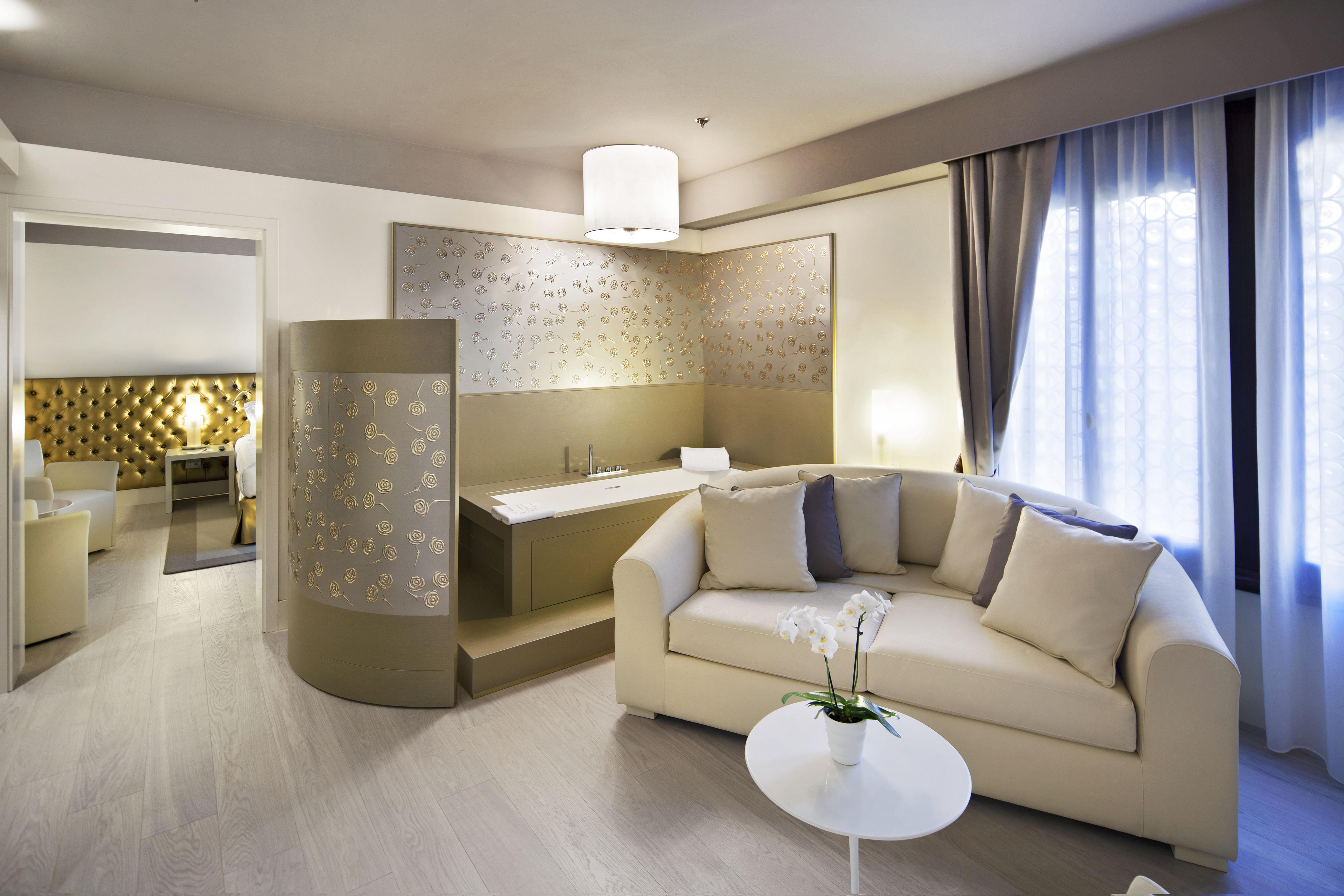 Palazzo Barocci 4*