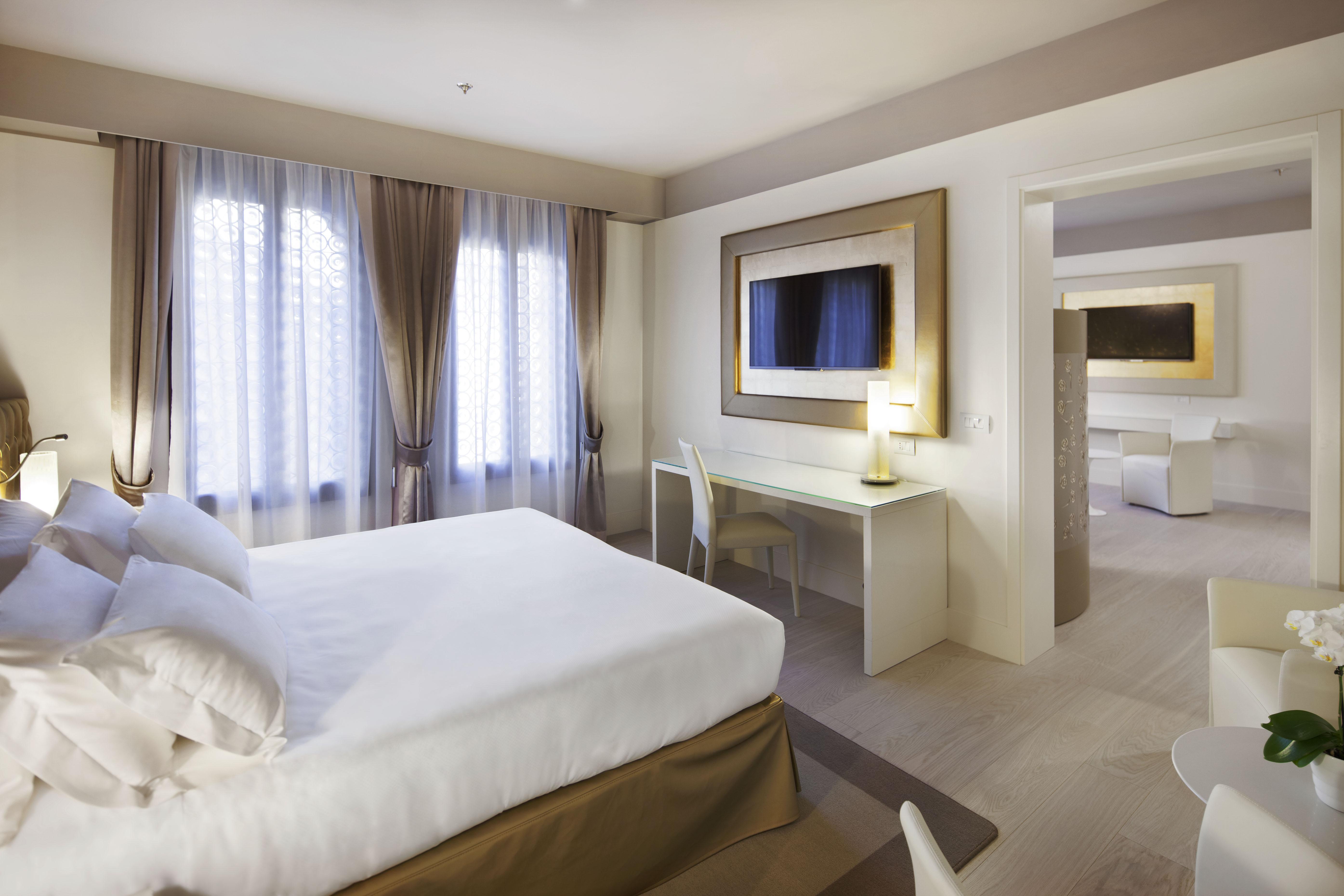 Palazzo Barocci Hotel 4*