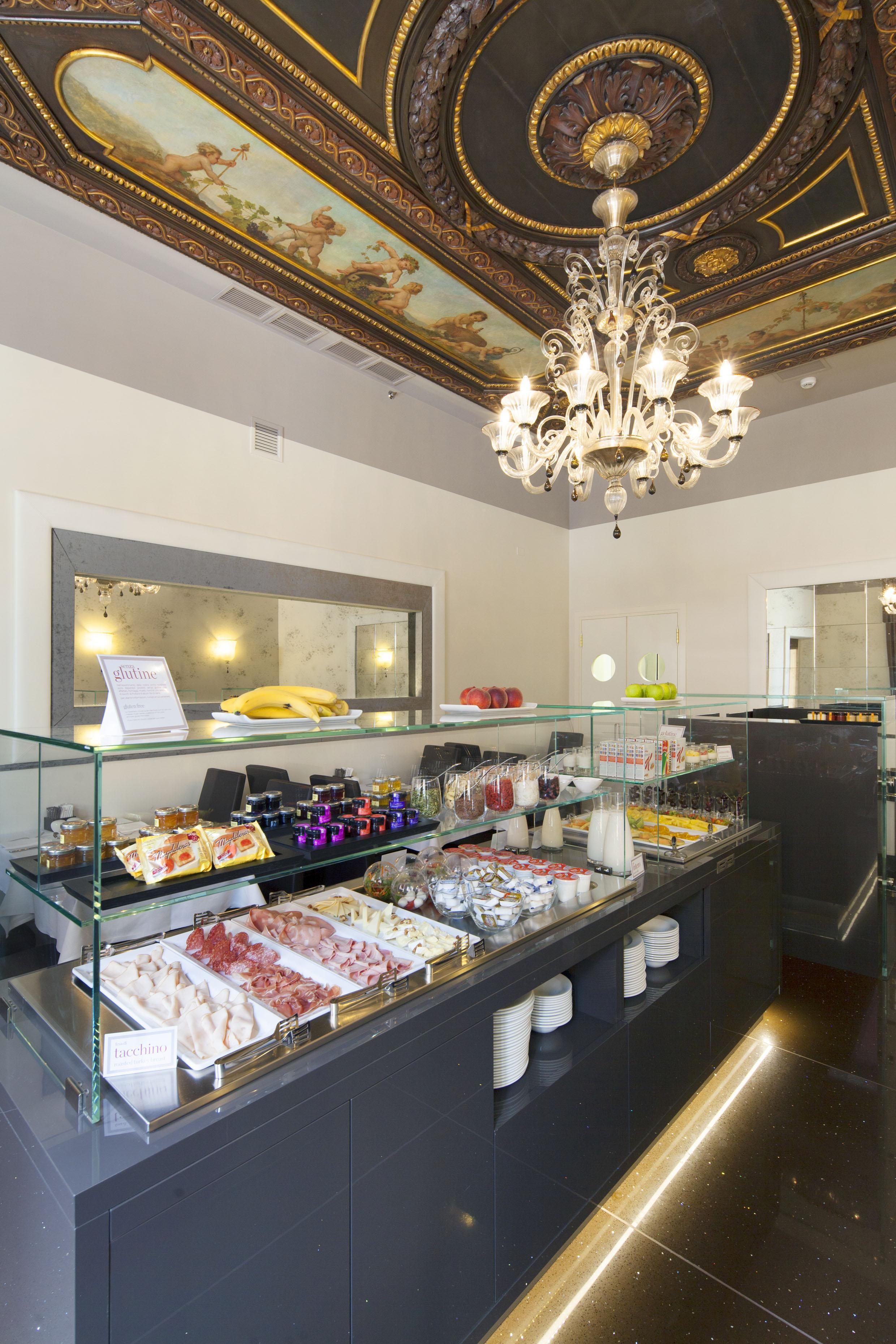 Palazzo Barocci Hotel