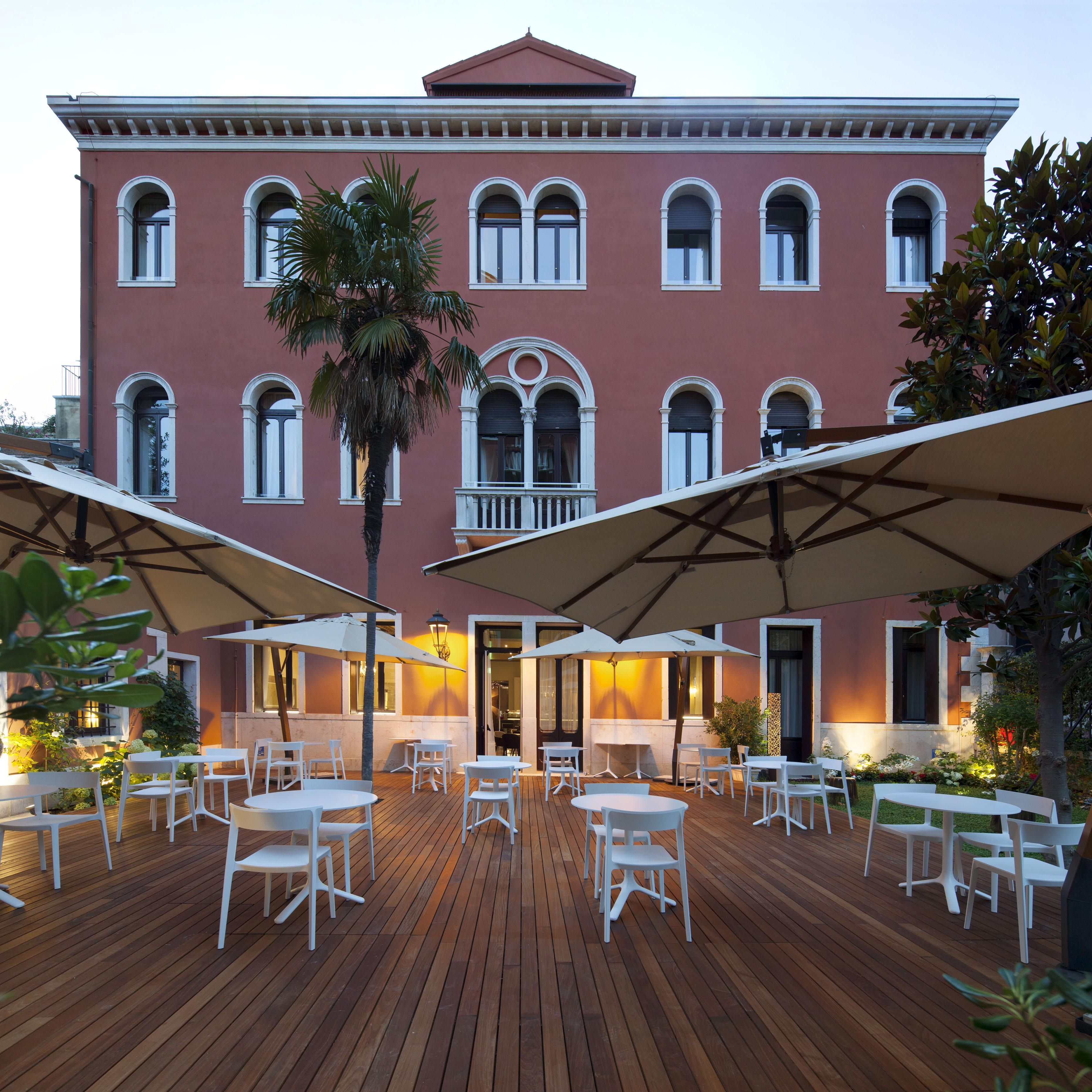 Hotel Palazzo Barocci 4*