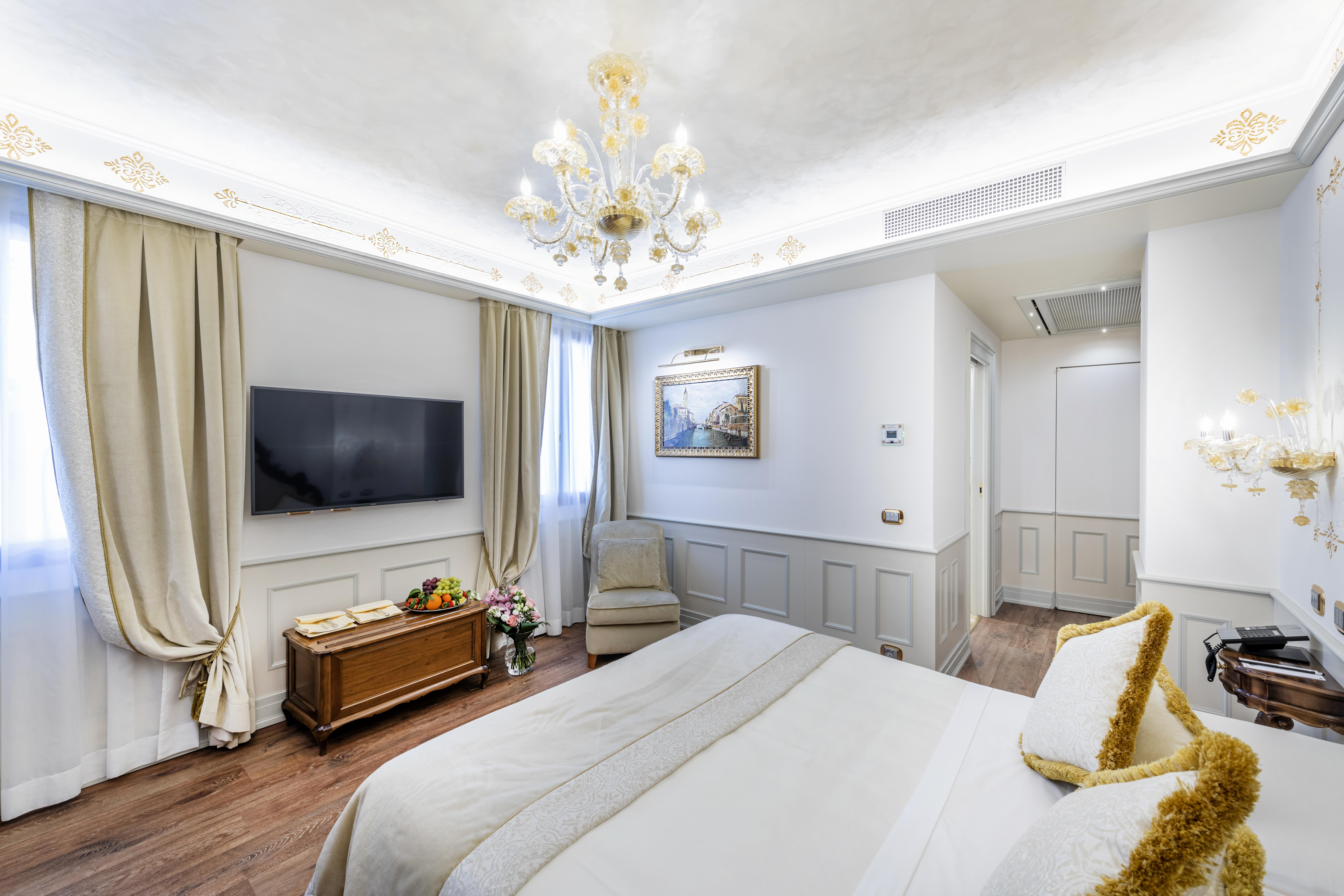 Monaco & Grand Canal 4* Veneza