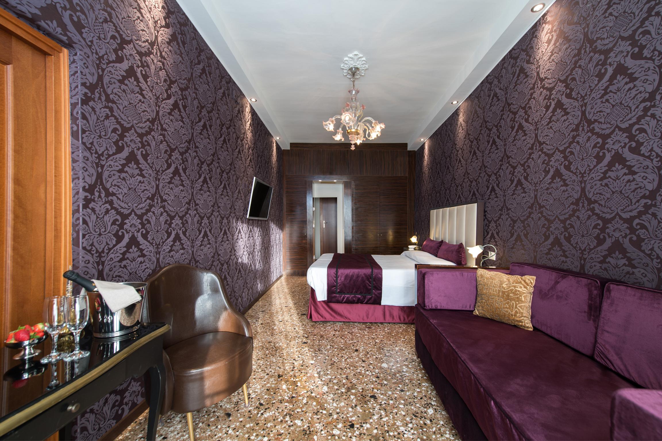 Guest house Locanda Leon Bianco On The Grand Canal Venice