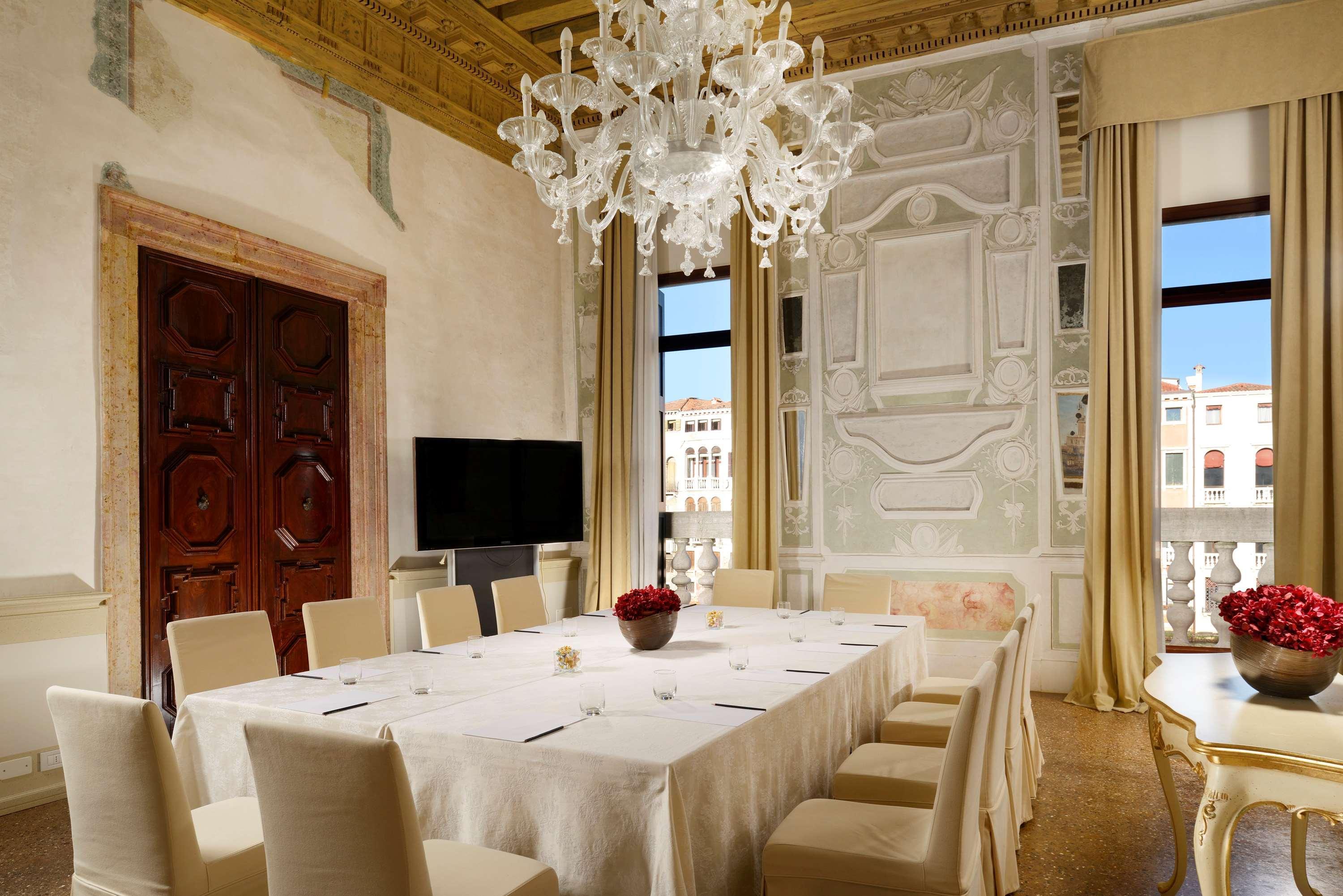 Palazzo Giovanelli E Gran Canal