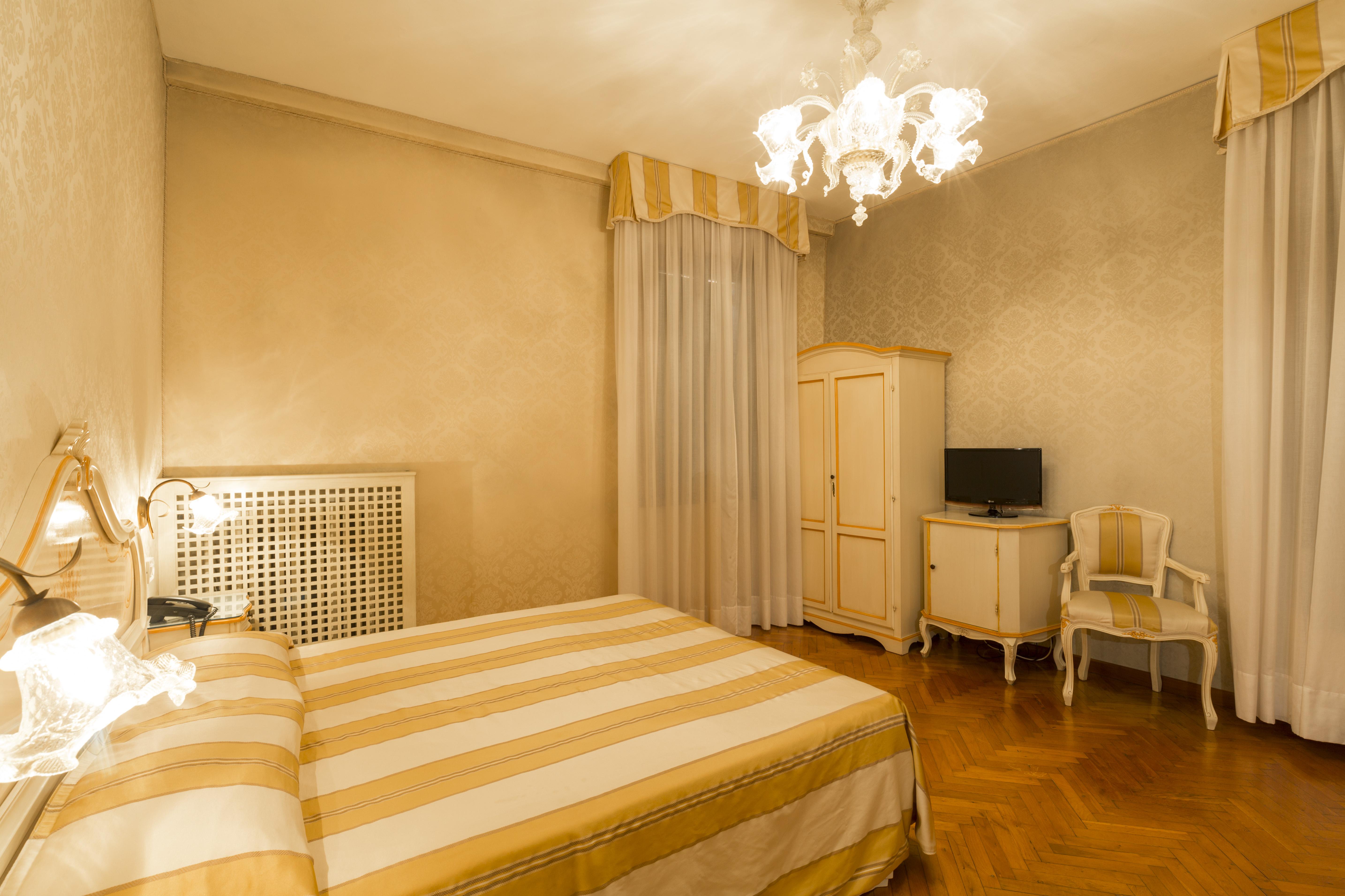 Palazzo Guardi 3*