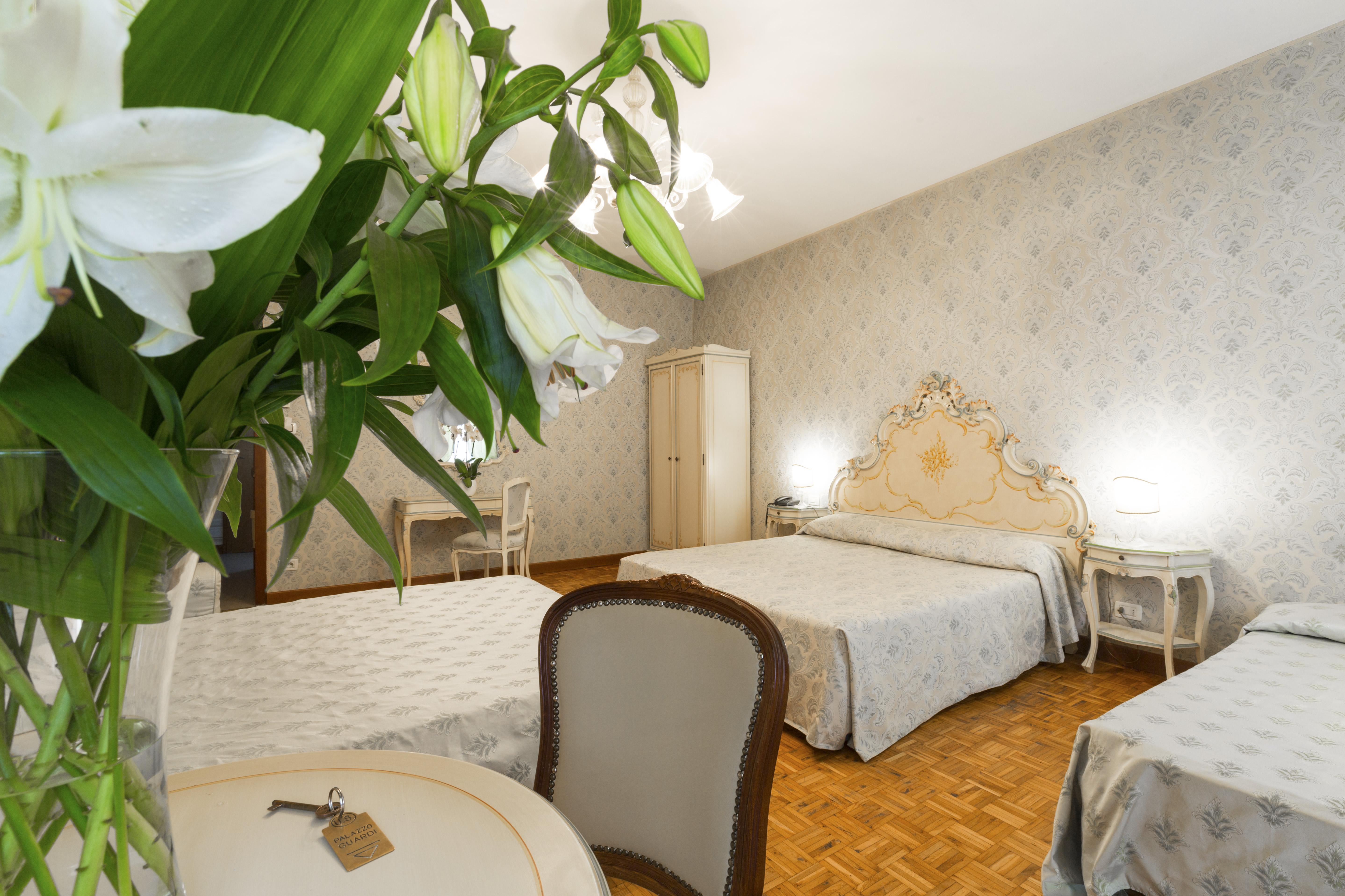 Palazzo Guardi 3* Veneza