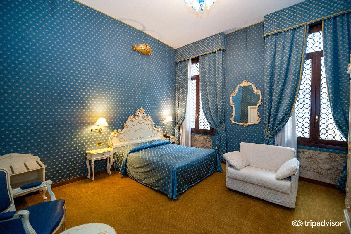 Torino 3*