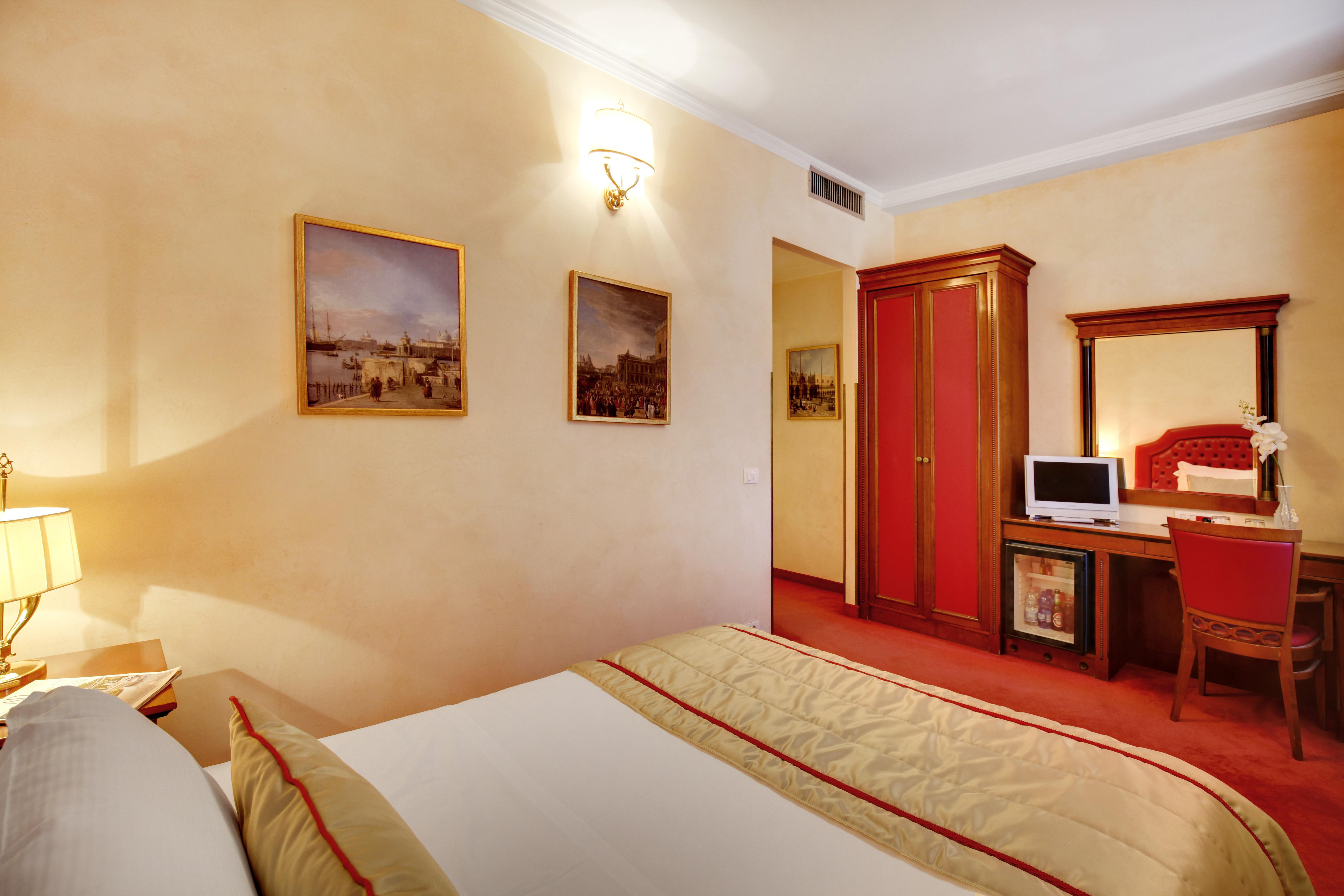 Dona Palace 4*