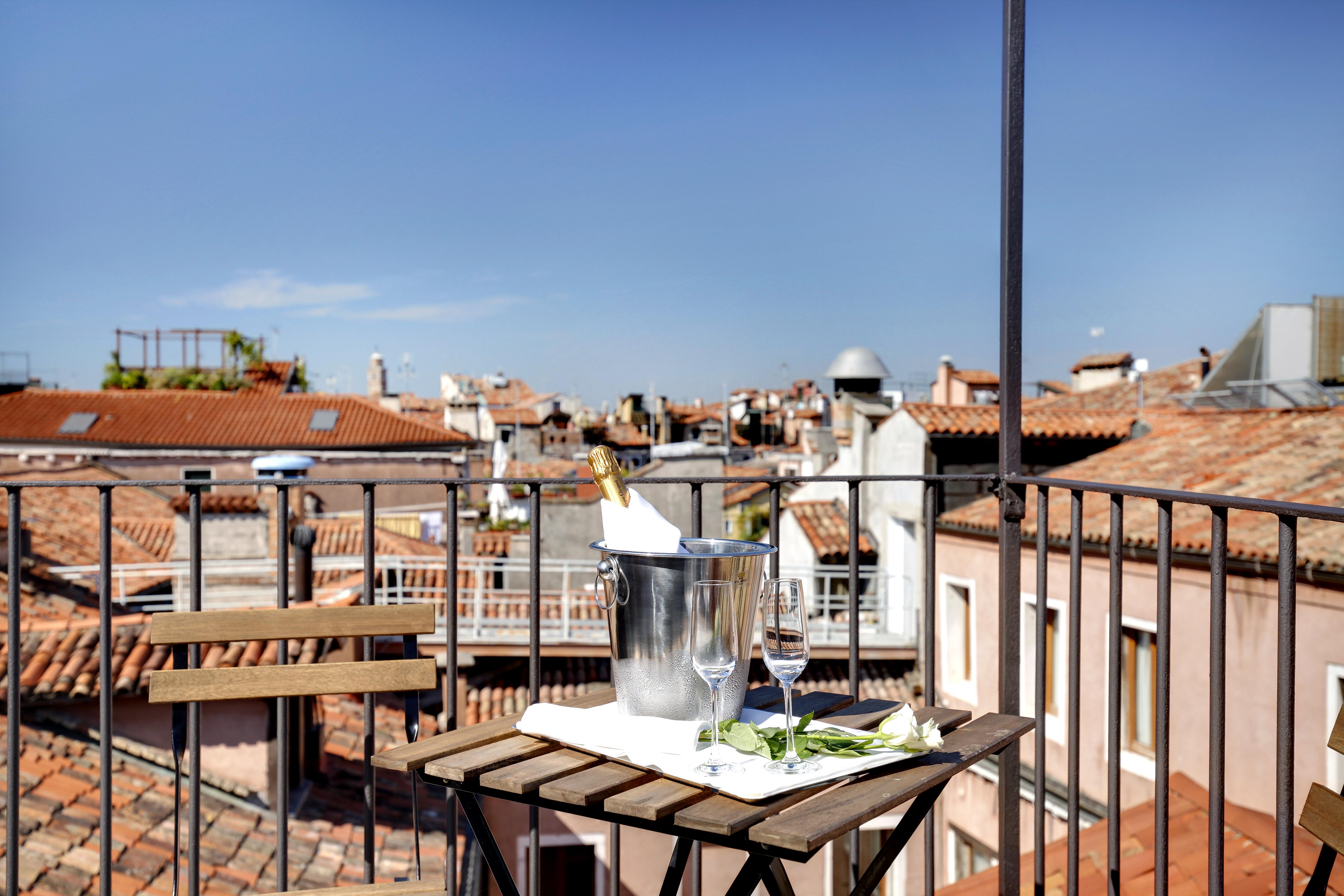 Dona Palace Hotel 4*