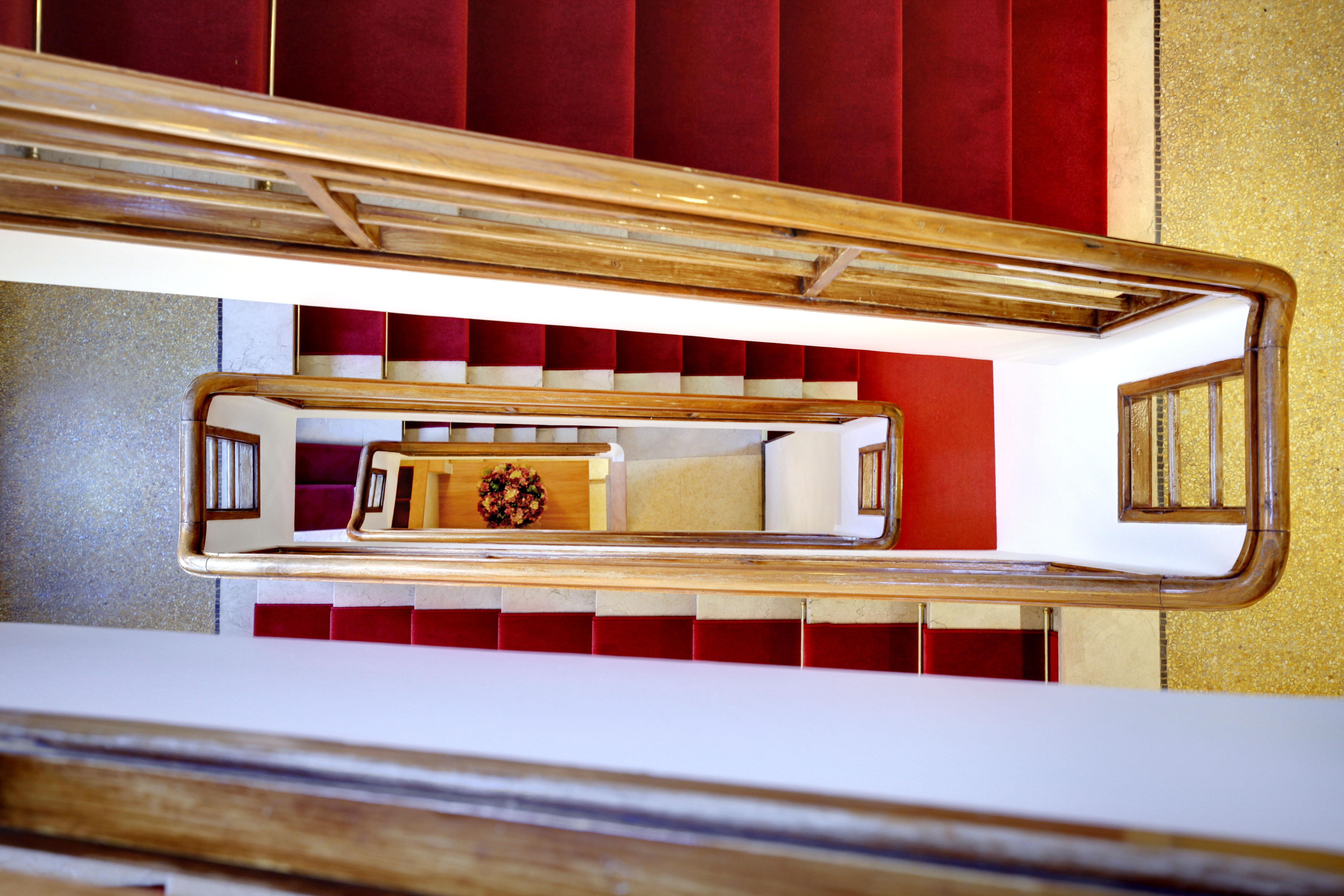 Dona Palace Hotel