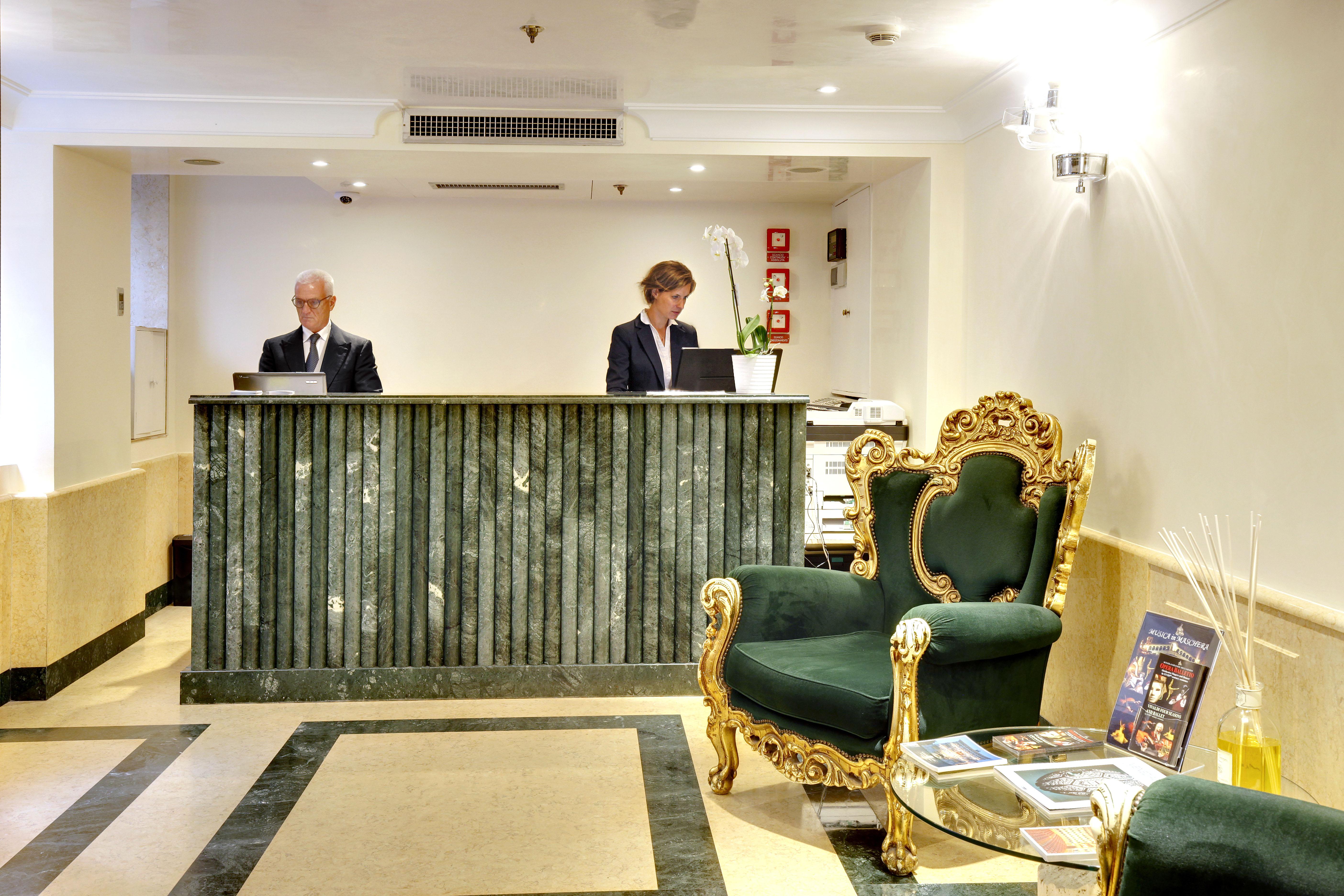 Dona Palace 4*
