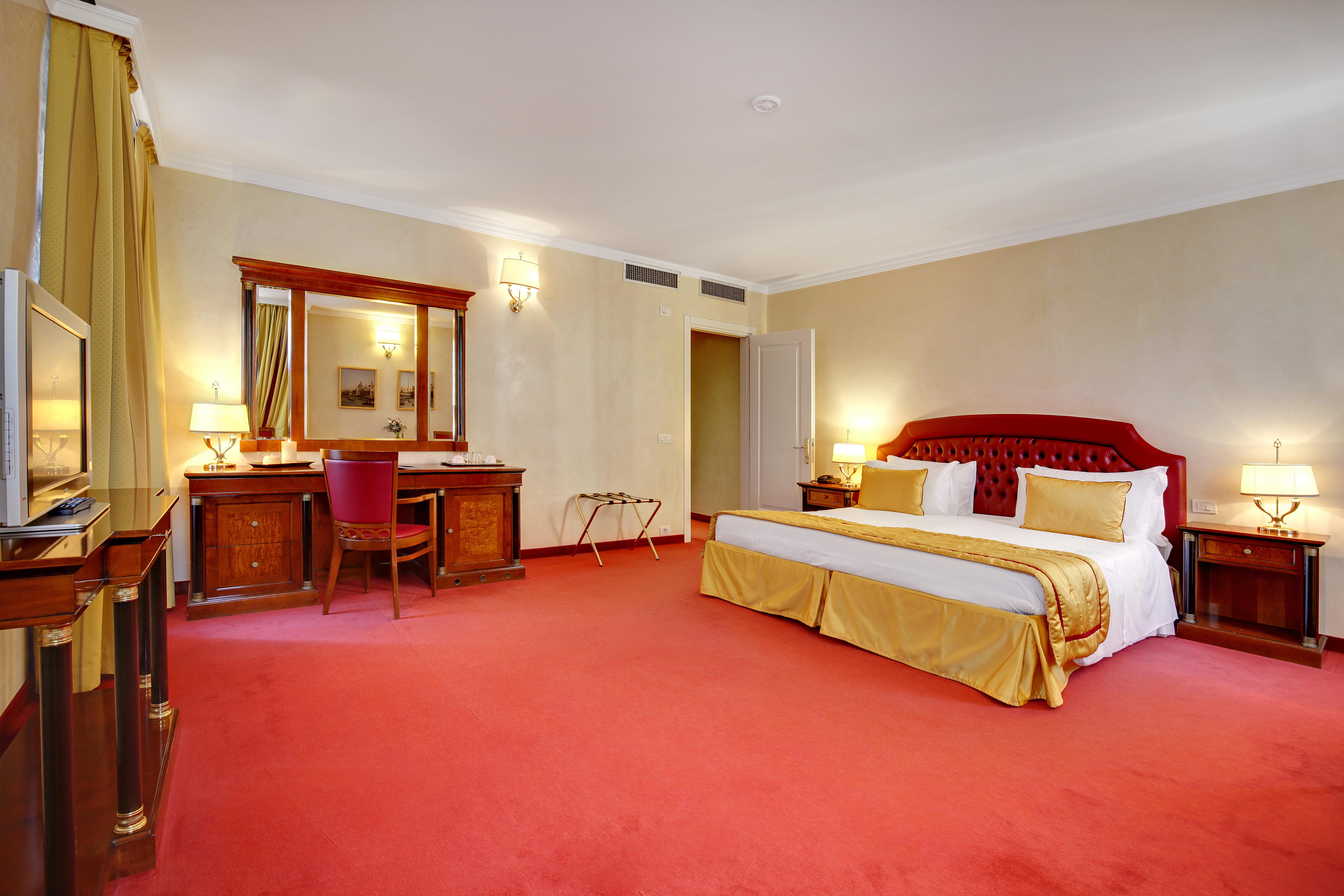 Dona Palace Hotel 4*