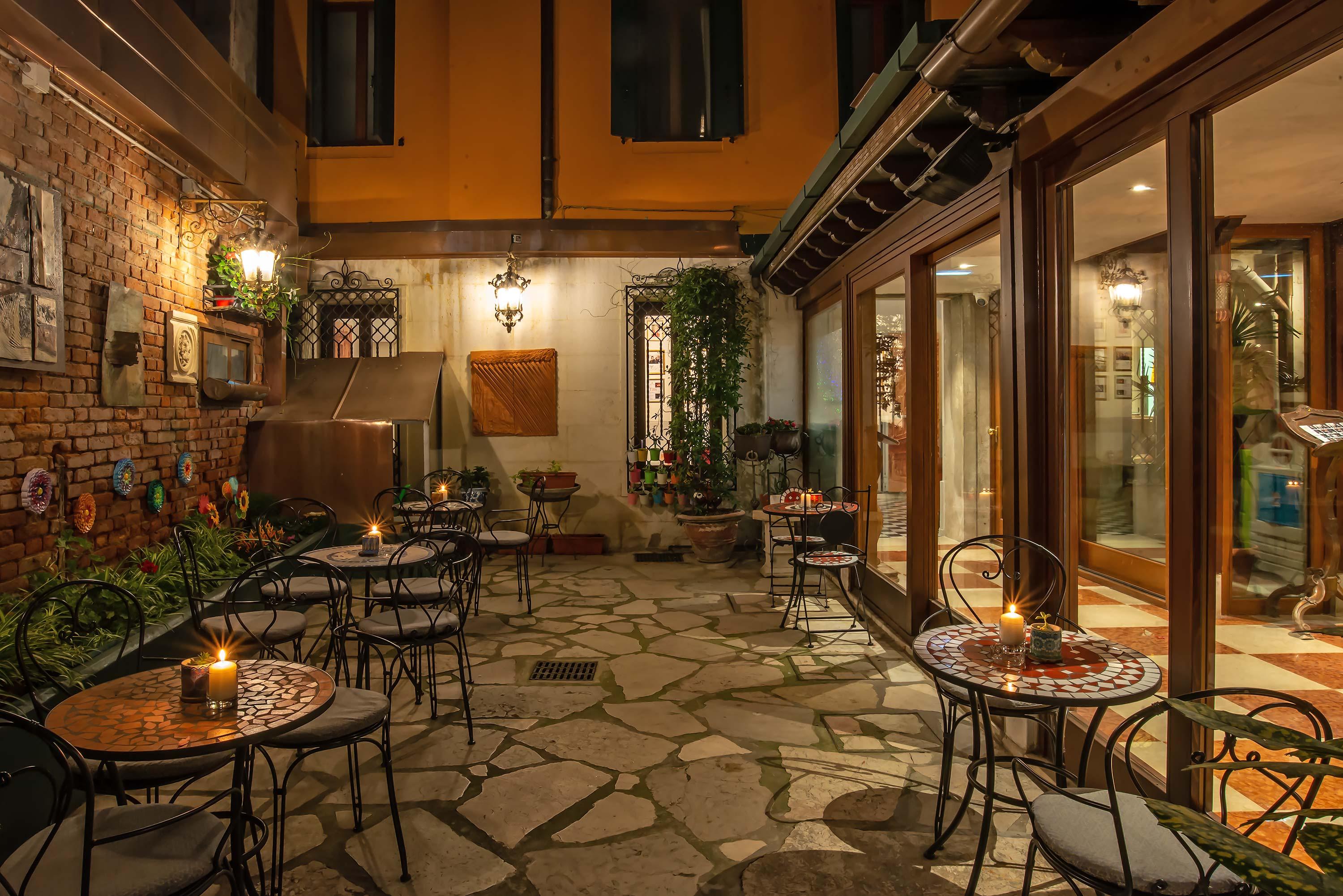 La Fenice Et Des Artistes Hotel Venice