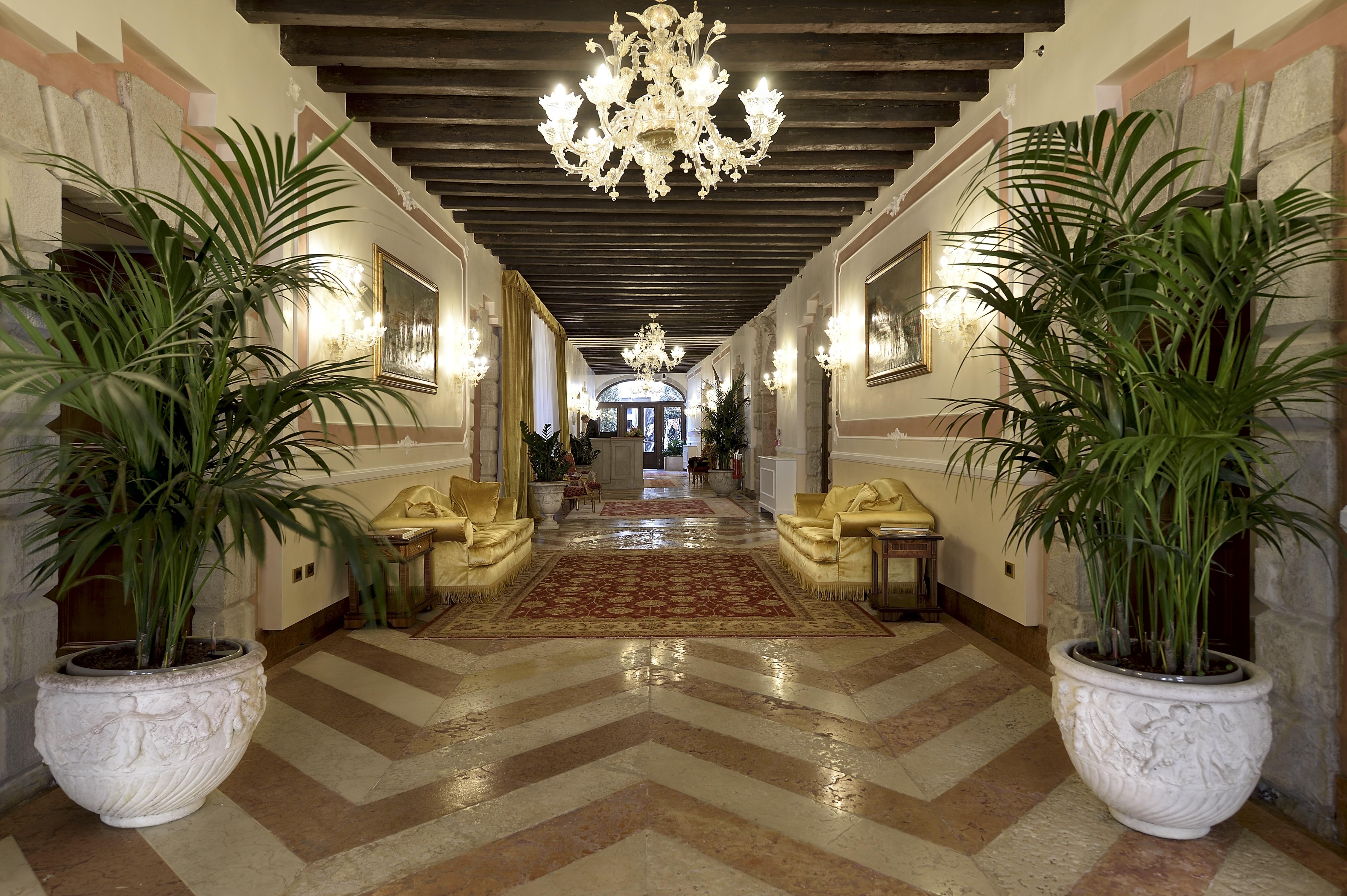 Ai Cavalieri Di Hotel 4*