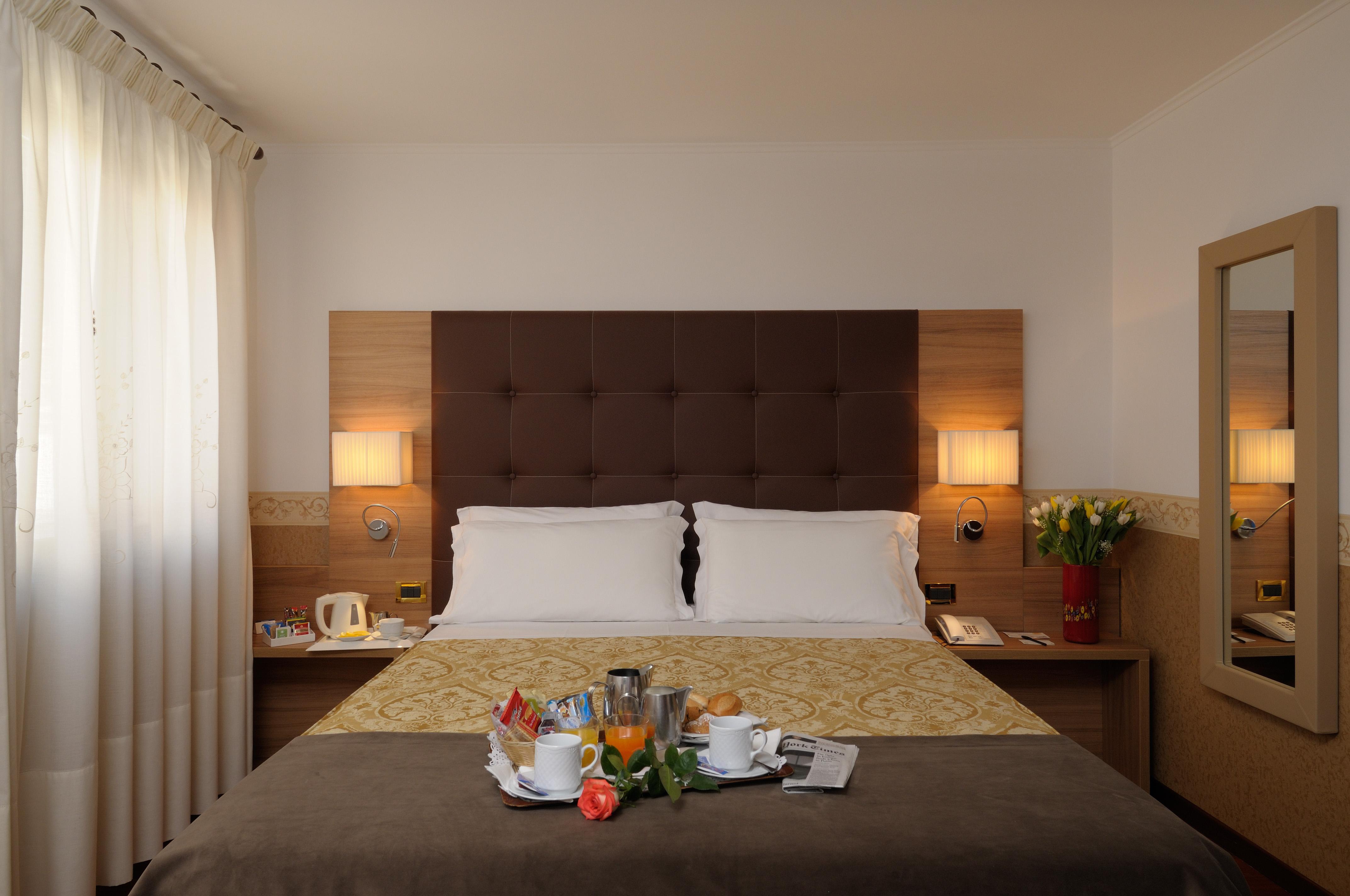 Unahotels Ala Venezia-adults 16 Hotel 3*