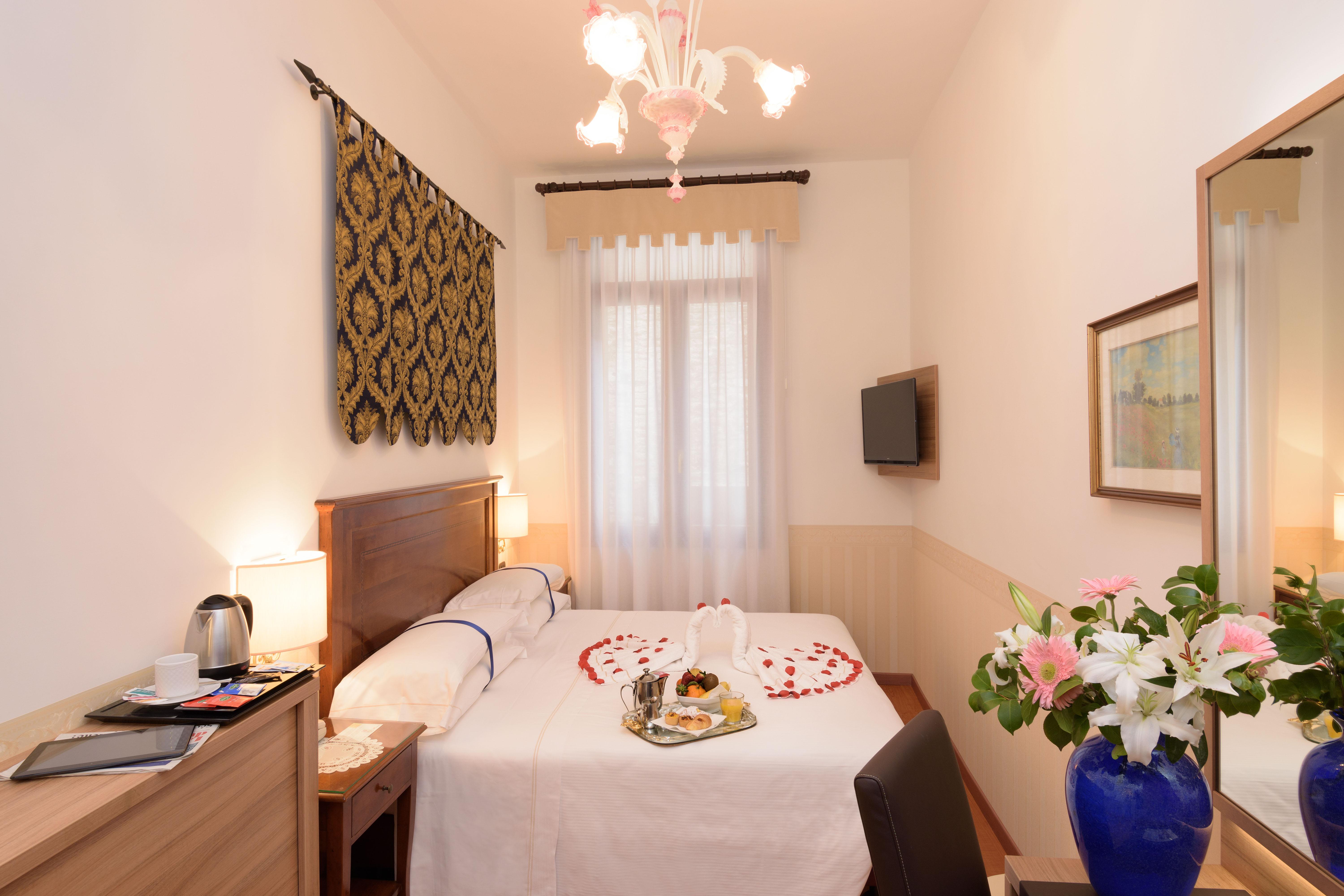 Unahotels Ala Venezia-adults 16 3* Venice