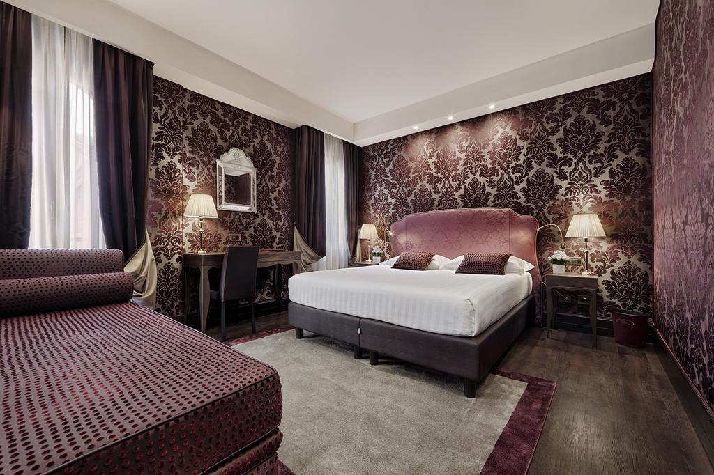 American-dinesen Hotel 4*