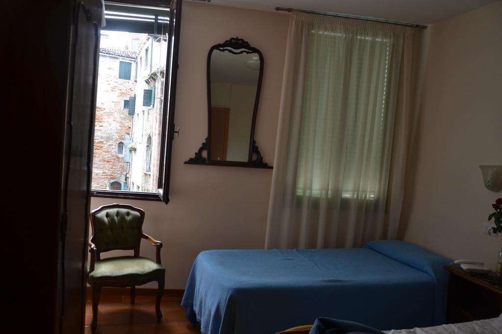 Canada Hotel Venice