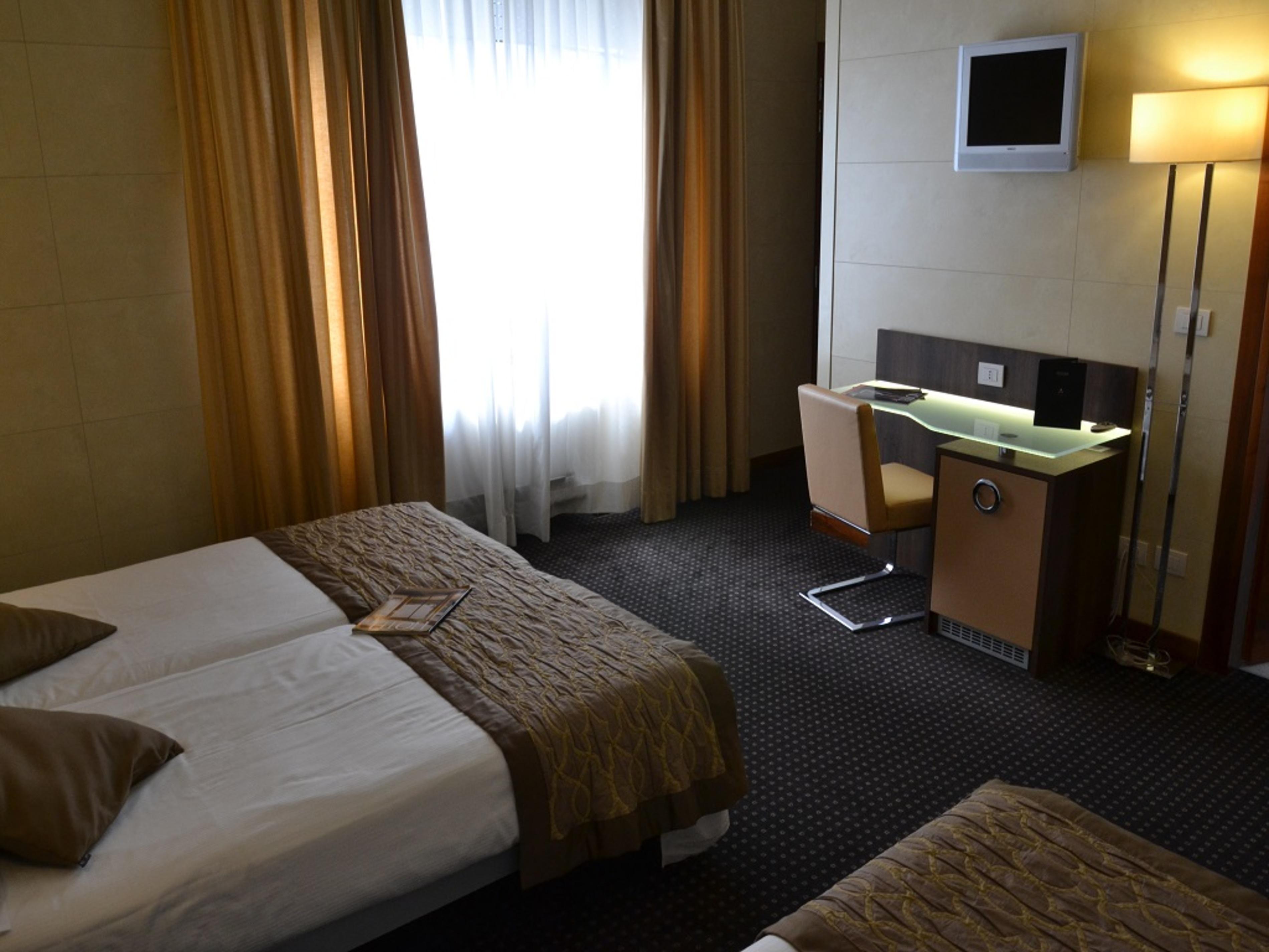 Hotel Lh Sirio